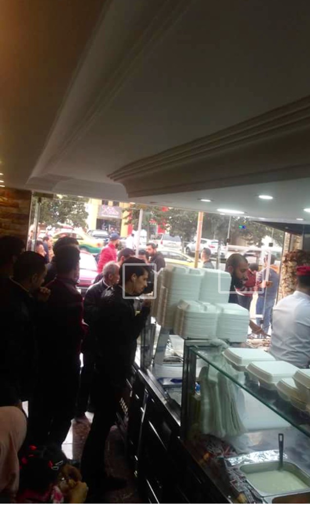مطعم شاورما وسناك مرخص ومجهز بالكامل نزال                                            


	 				لا تنسَ أنك شاهدت هذا الإعلان في عنكبوت            
	 				
                                التفاصيل
مح...