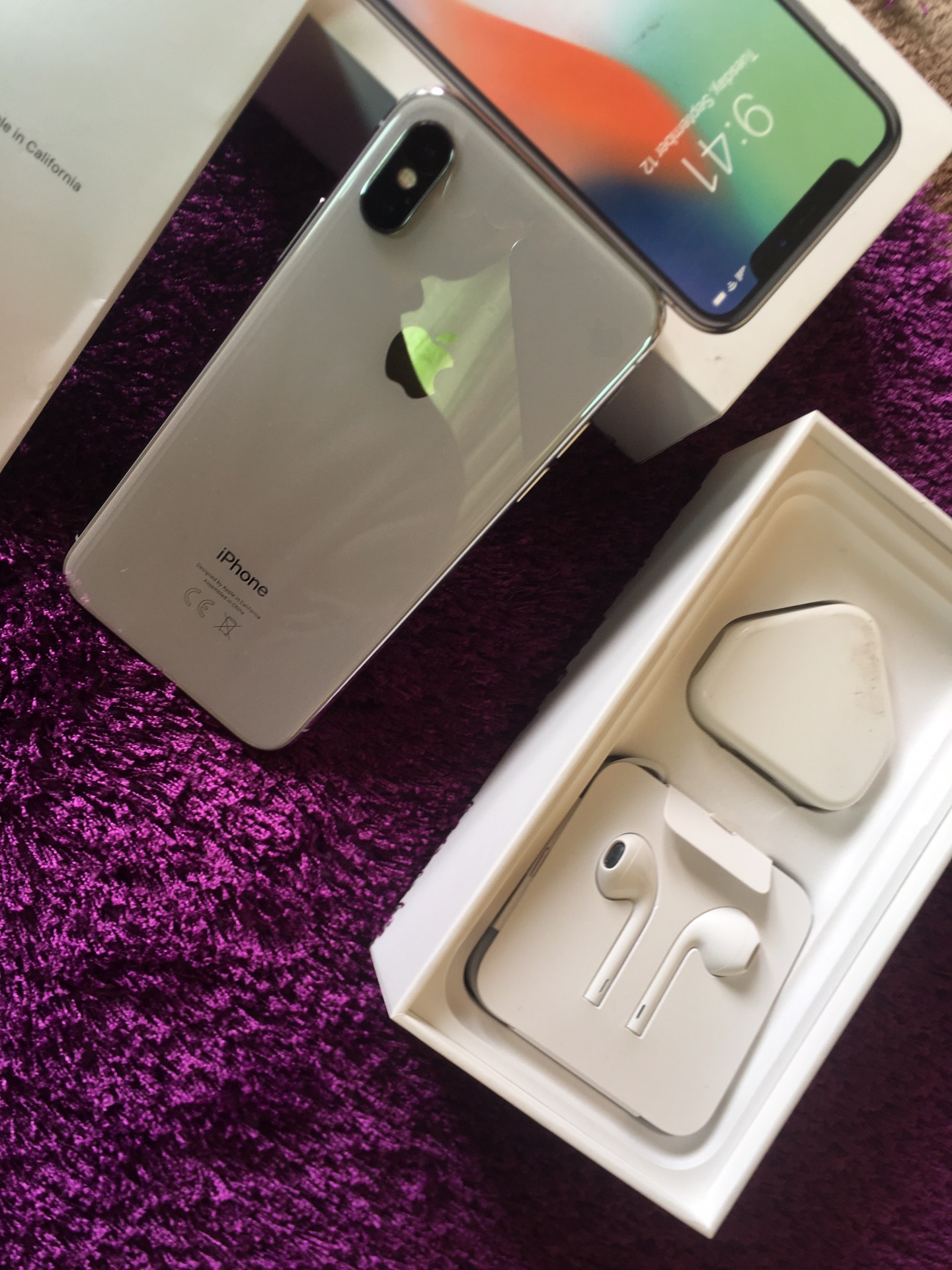 iPhone x 256G                                            


	 				لا تنسَ أنك شاهدت هذا الإعلان في عنكبوت            
	 				
                                ذاكرة :256
استخدام اقل من شهر كفالة ل 2...