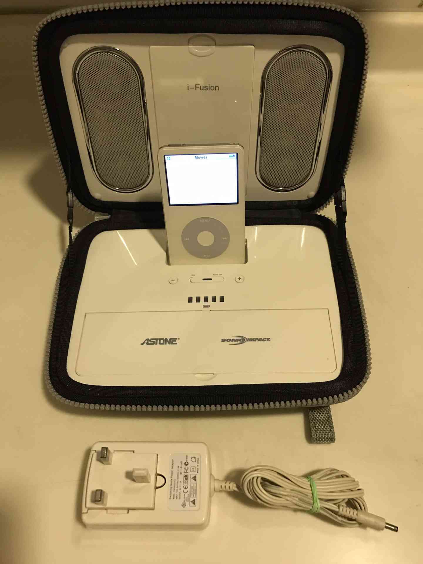 سماعه IPod محموله ماركه Astone                                            


	 				لا تنسَ أنك شاهدت هذا الإعلان في عنكبوت            
	 				
                                سماعه IPod  محموله بحا...