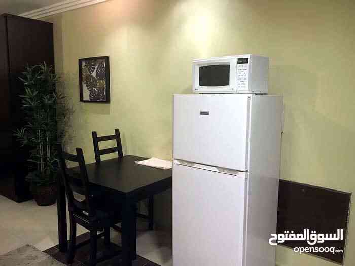 استوديو مفروش للبيع
لا تنسَ أنك شاهدت هذا الإعلان في عنكبوت
استوديو تجاوي مساحه 37 متر للبيع...
