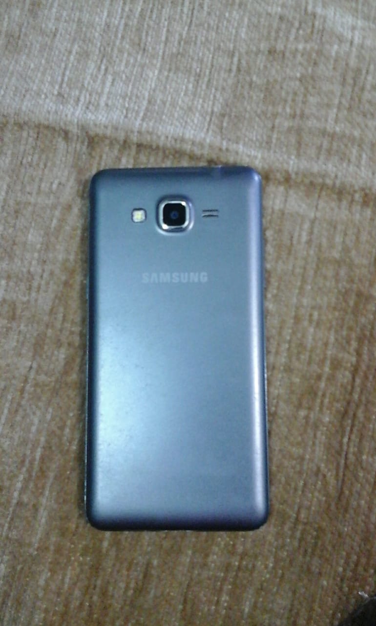 (استعمال خفيف)samsung grand prime فضي
لا تنسَ أنك شاهدت هذا الإعلان في عنكبوت
موبيل samsung g...