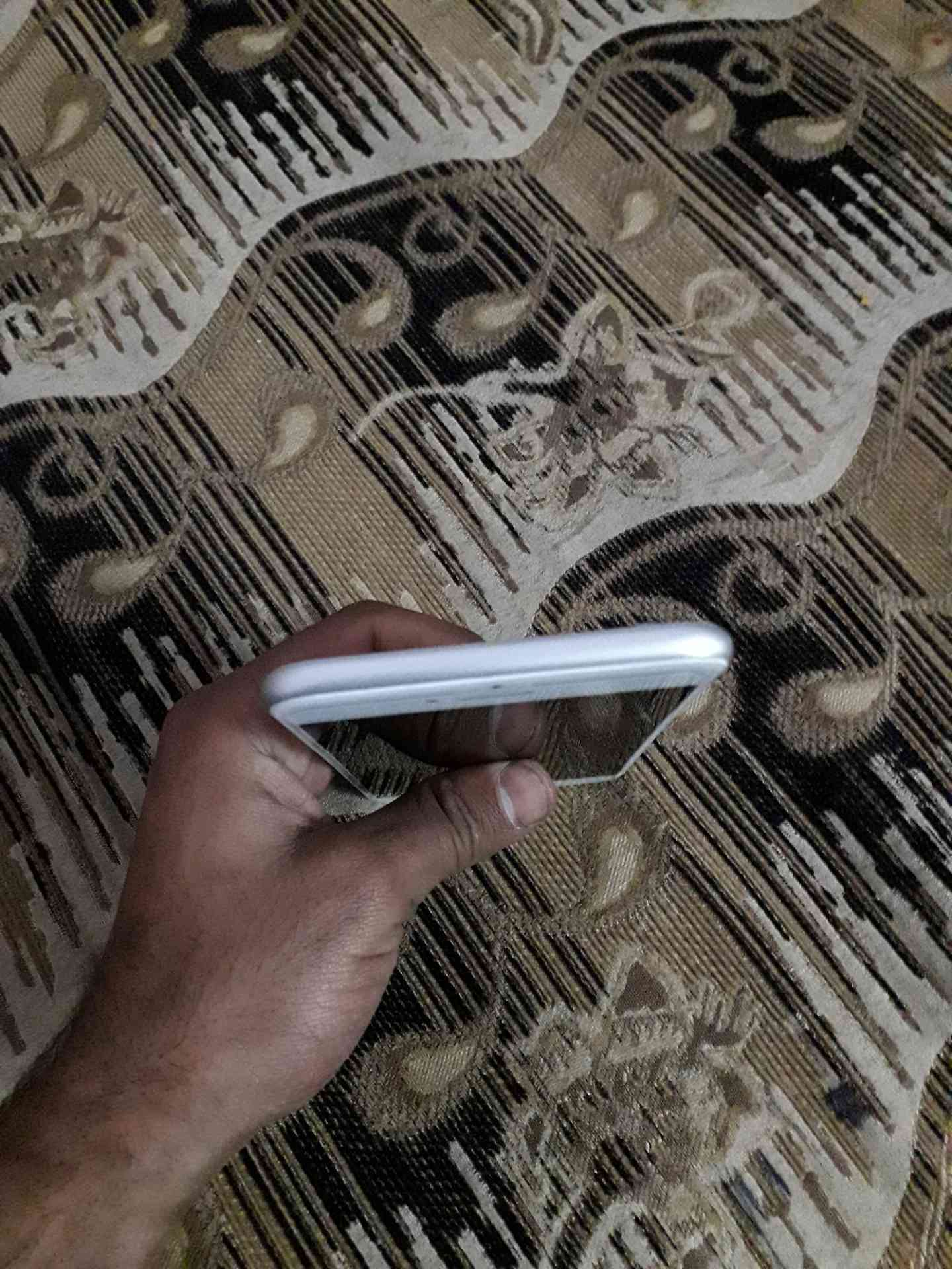 ايفون 6  128 جيجا                                            


	 				لا تنسَ أنك شاهدت هذا الإعلان في عنكبوت            
	 				
                                امريكي
الجهاز شبه وكاله
128 جيجا
سل...