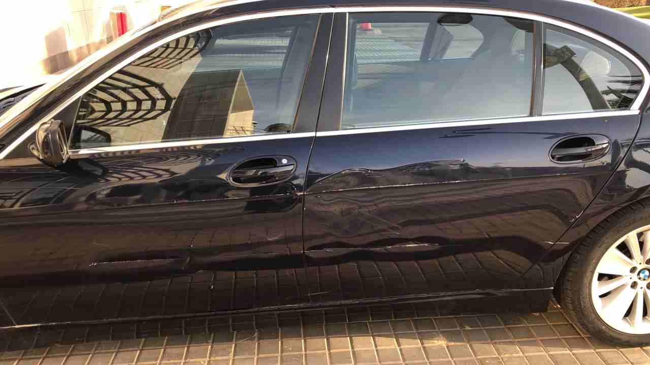بي ام دبليو 2008
لا تنسَ أنك شاهدت هذا الإعلان في عنكبوت
القزاز الأمامي يبي له صيانه والخلفي قزاز...