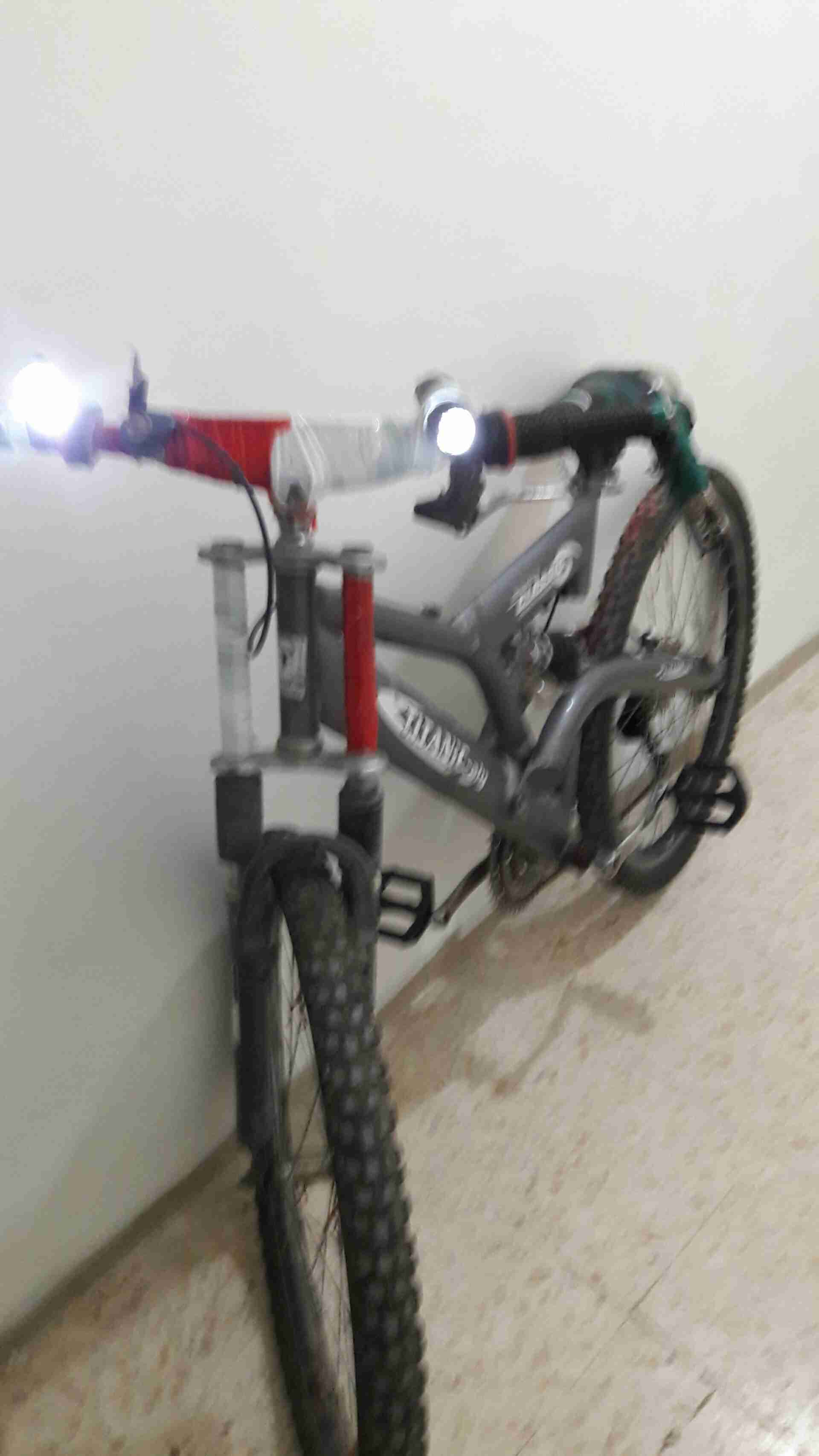 باسكاليت SUPER CLASSIC SPORTS BICYCLE
لا تنسَ أنك شاهدت هذا الإعلان في عنكبوت
بحالت الوكالة ف...