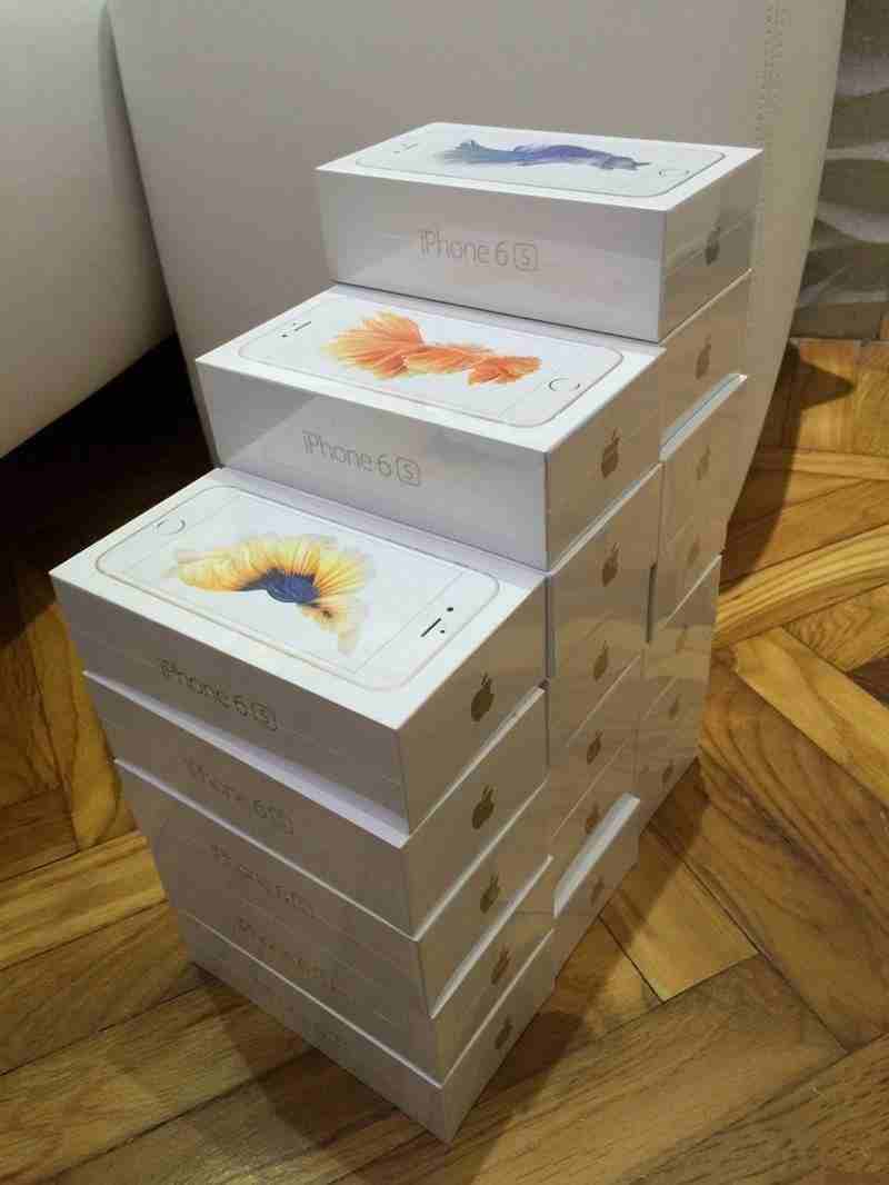 Buy original Apple iPhone6s iPhone7 and 7plus samsung s8 s8plus $300
Brand New original
Warranty - Yes
Courier Shipping Delivery - Yes
International Delivery 2 Business Day .
Delivery is FREE manage...