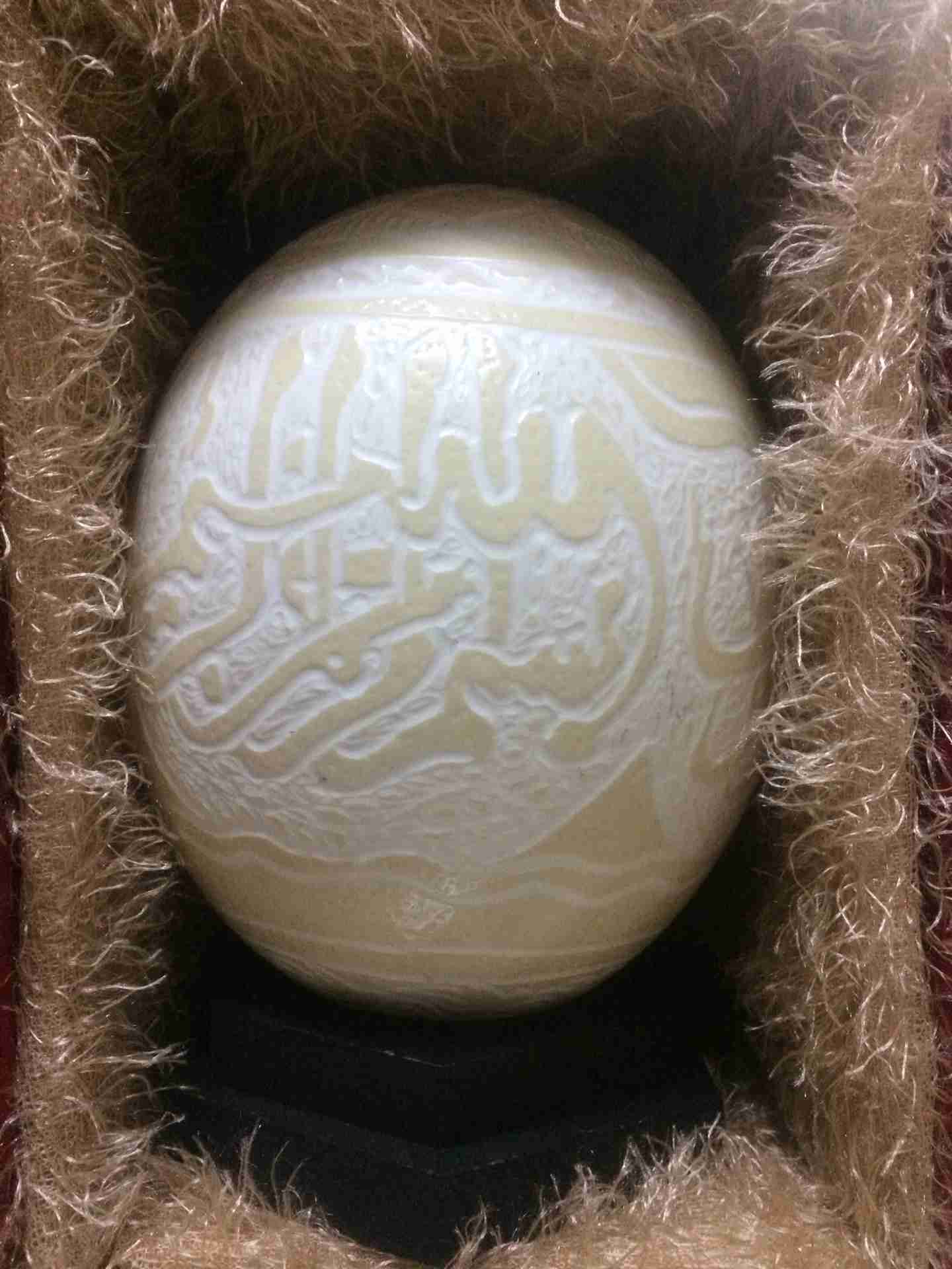 بيض نعام (نعامه)
لا تنسَ أنك شاهدت هذا الإعلان في عنكبوت
بيض نعام مكبوس ومزخرف بلايات القراني...