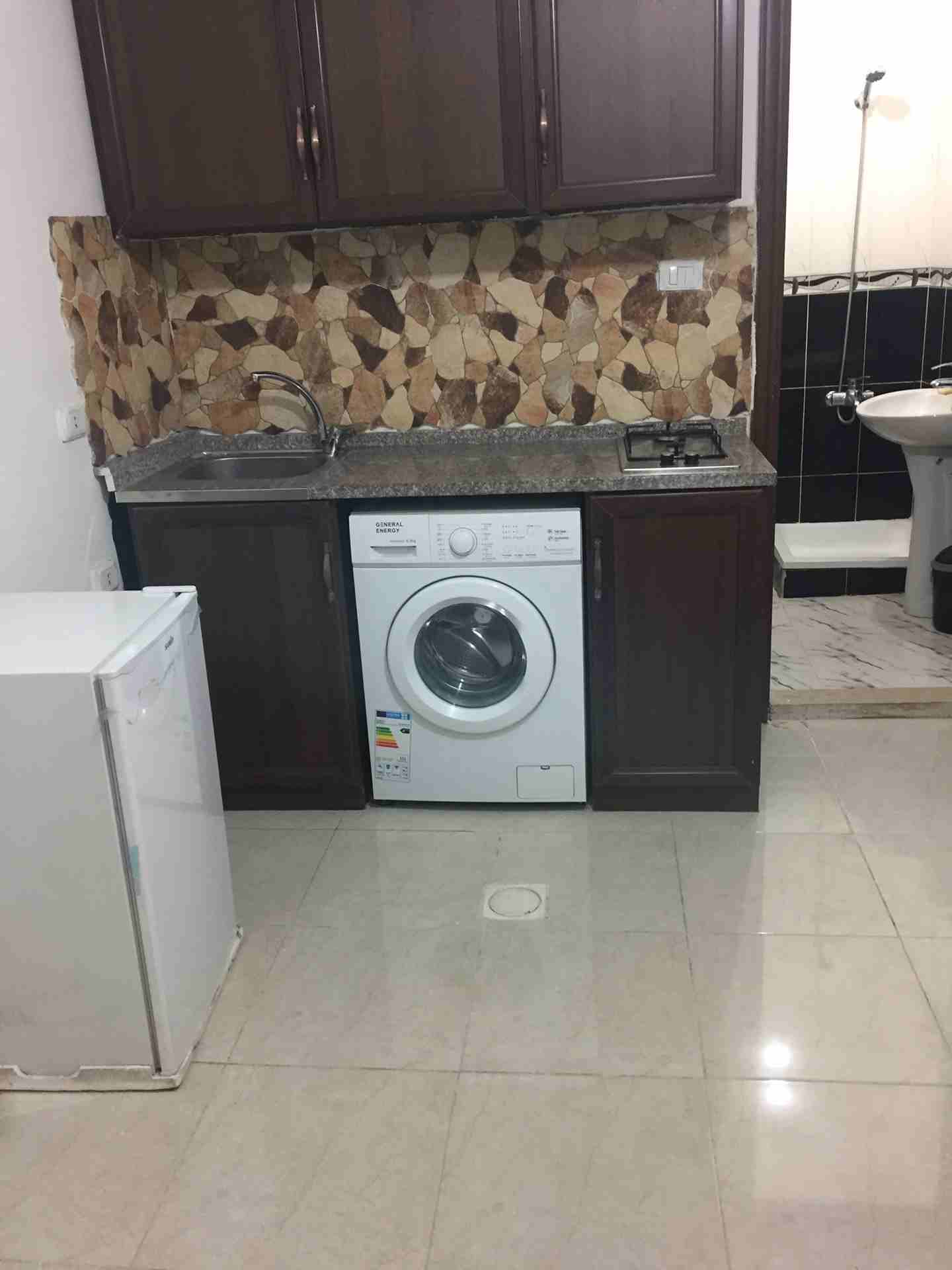 بيع ستوديوهات في الجبيهه شارع الشرطه السياحيه
لا تنسَ أنك شاهدت هذا الإعلان في عنكبوت
استوديوهات...