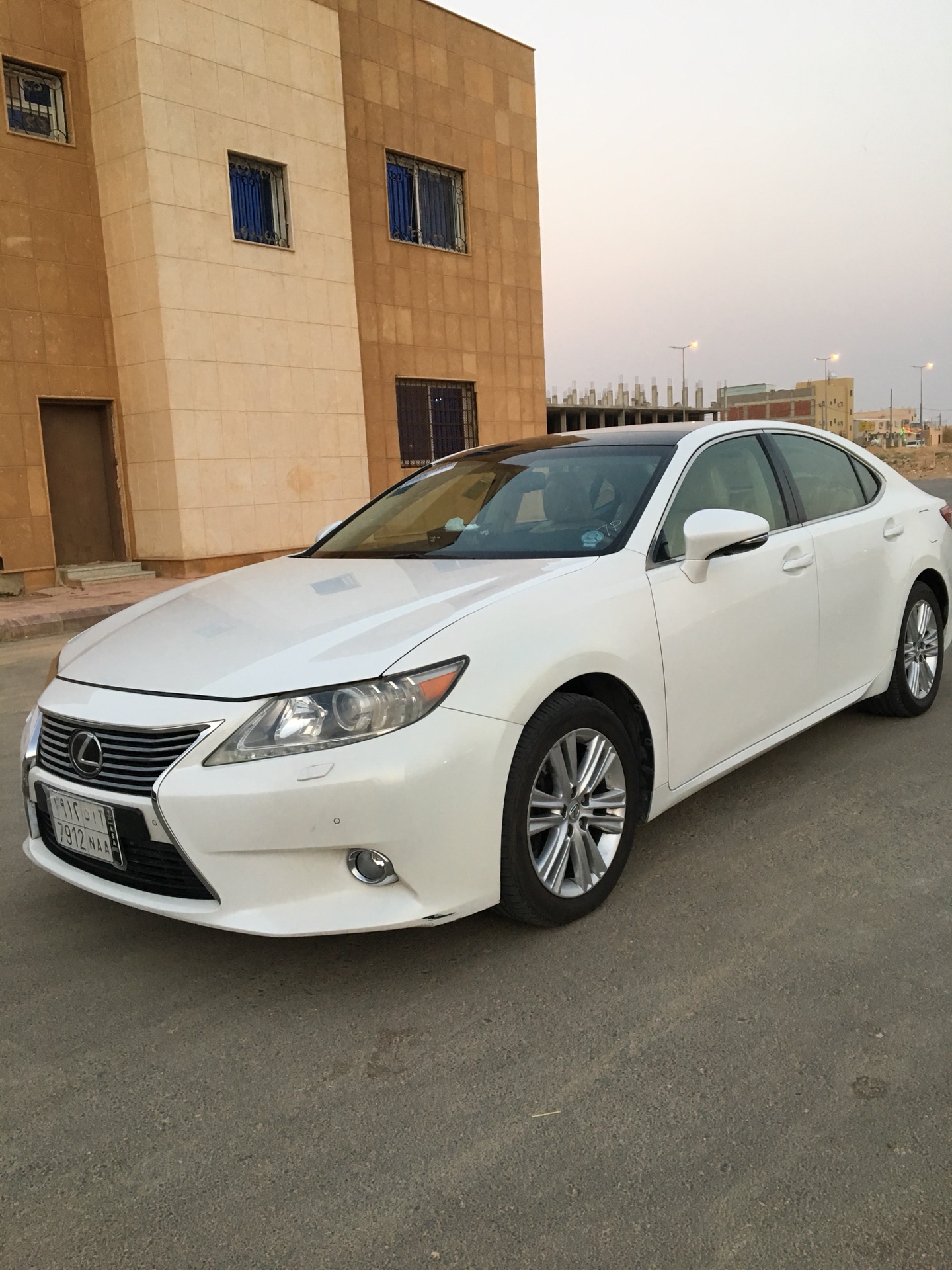 لكزس ES 350 فل كامل                                            


	 				لا تنسَ أنك شاهدت هذا الإعلان في عنكبوت            
	 				
                                السيارة : لكزس  ES 350   فل كامل...