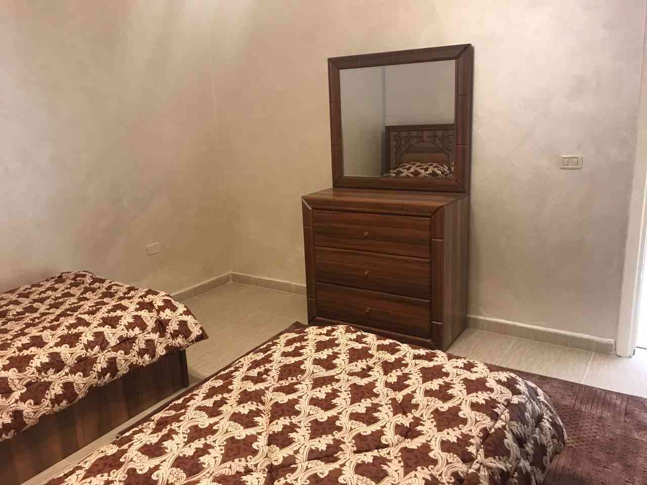 شقة مفروشة أرضية للايجار في موقع مميز بين عبدون وديرغبار والصويفية بأفضل الأسعار
لا تنسَ أنك شاهدت هذا الإعلان في عنكبوت...