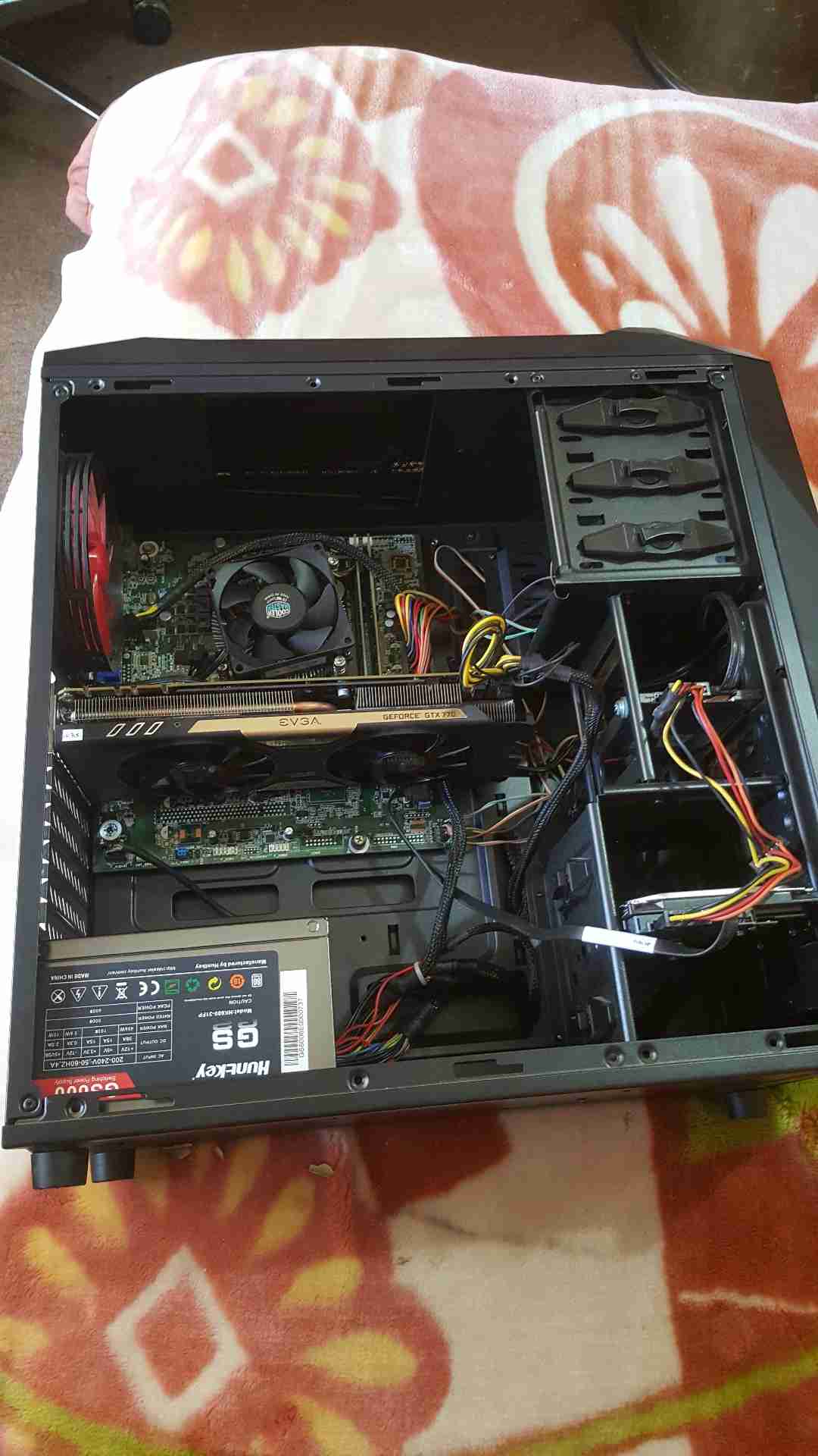 gaming pc core i3 6100
لا تنسَ أنك شاهدت هذا الإعلان في عنكبوت
core i3 6100
ram 8 gb ddr5
har...