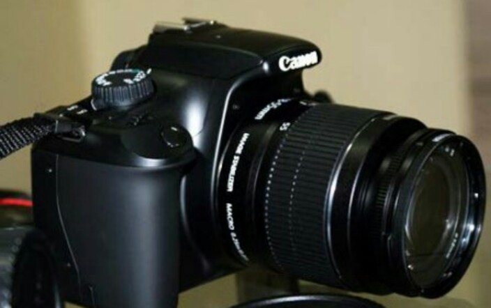كاميرا للبيع. Canon 1100D
لا تنسَ أنك شاهدت هذا الإعلان في عنكبوت
يوجد مع الكاميرا عدستين
7...