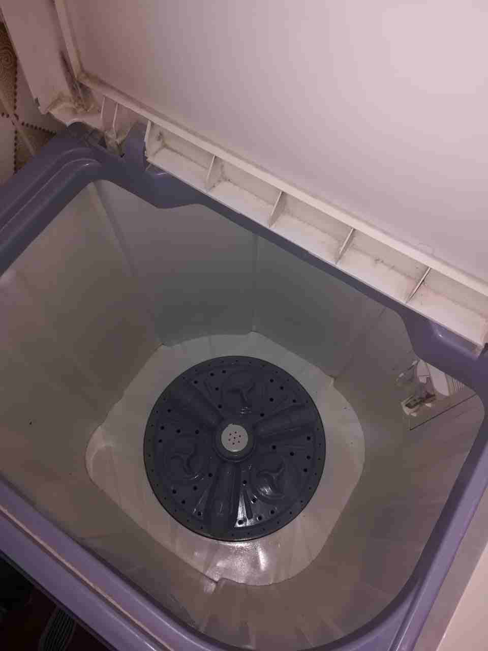 كيزر . و آلت رياضه .وبراد وغساله ومروحتين وتخت بيبي ب 100دينار
لا تنسَ أنك شاهدت هذا الإعلان في عنكبوت...