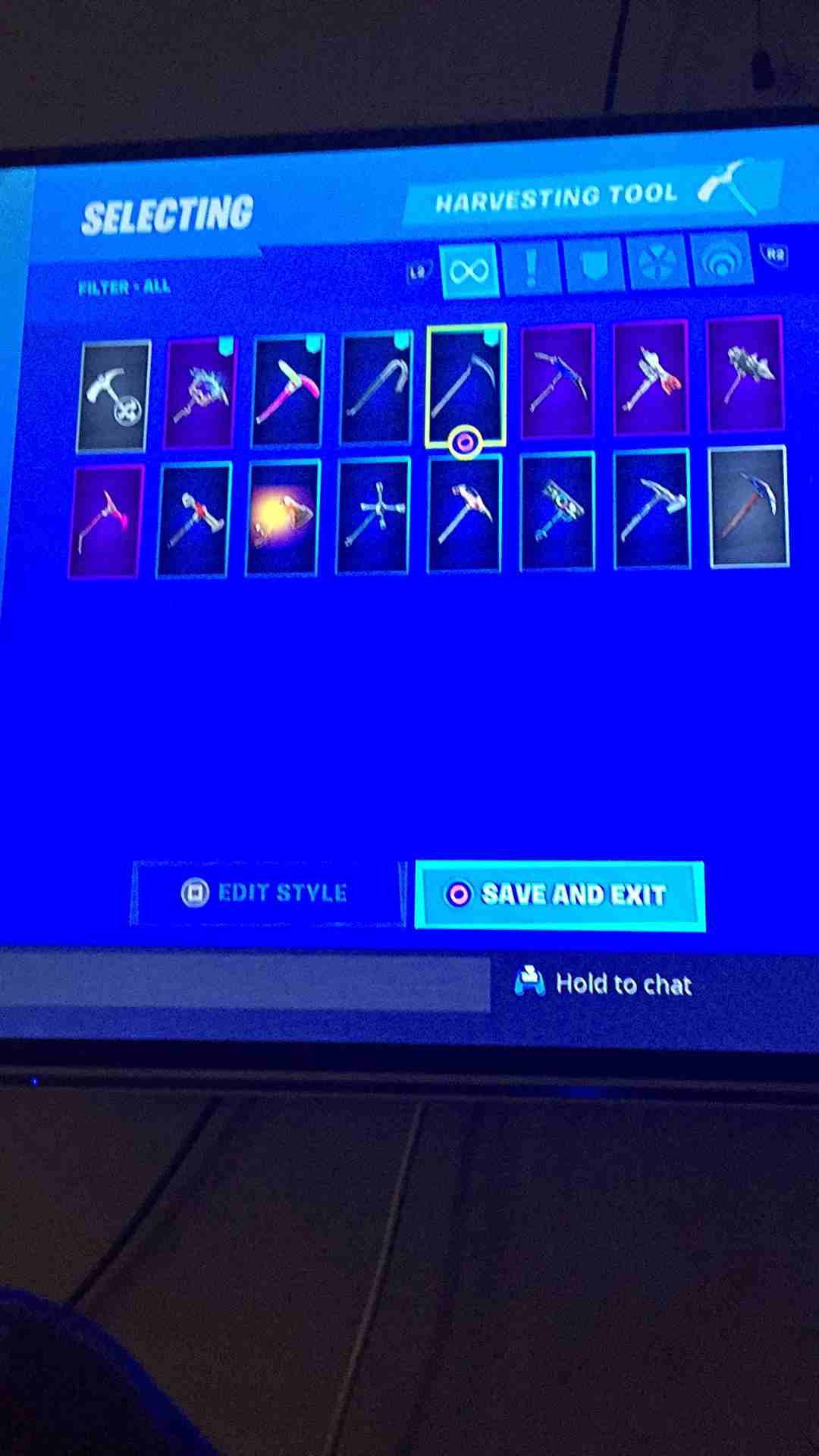 حساب فورتنايت من السيزن الاول فيه بلاك نايت black knight
لا تنسَ أنك شاهدت هذا الإعلان في عنكبوت...