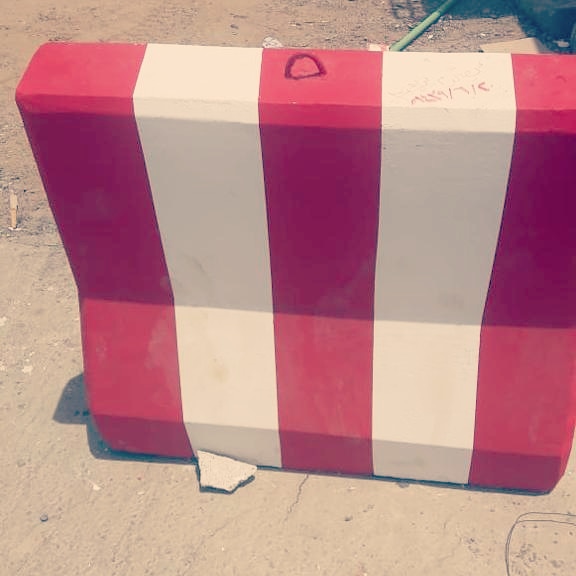 منتجات اسمنتيه
لا تنسَ أنك شاهدت هذا الإعلان في عنكبوت
منتجات اسمنتيه حواجز خرسانية حواجز امن...