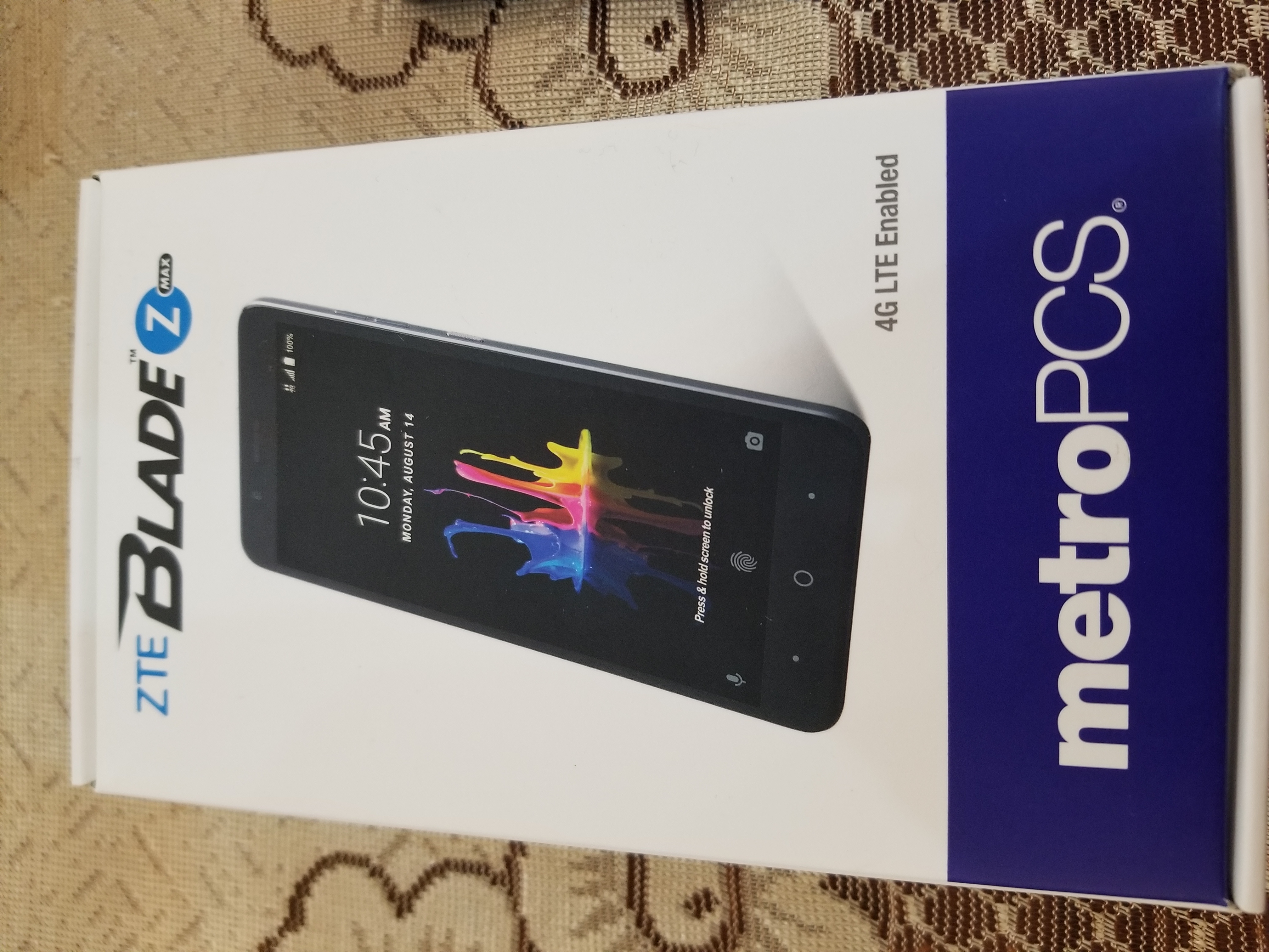 ZTE Blade zmax                                            


	 				لا تنسَ أنك شاهدت هذا الإعلان في عنكبوت            
	 				
                                ZTE BLADE ZMAX brand new 4G LTE 32 rom...