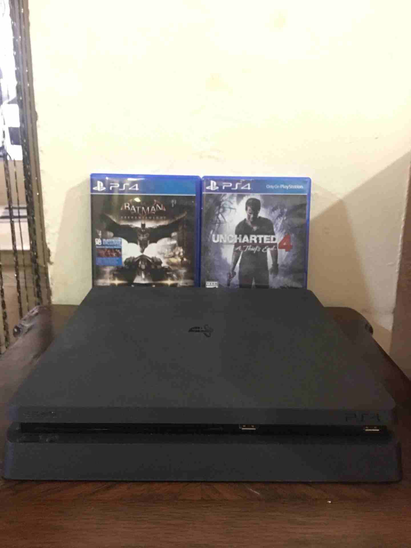 playstation 4 slim 500gb
لا تنسَ أنك شاهدت هذا الإعلان في عنكبوت
playstation 4 slim 500gb
الجهاز...