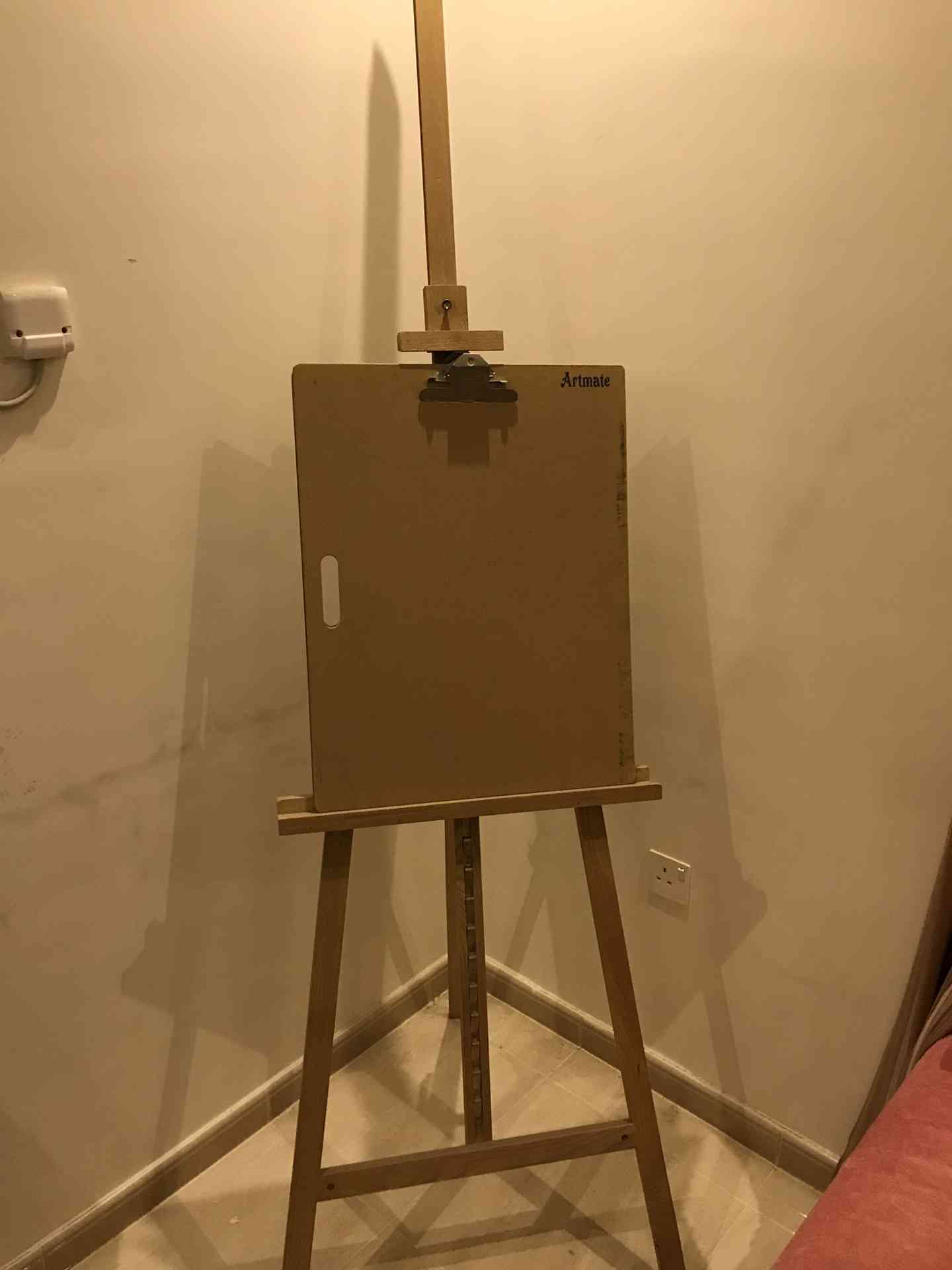 استاند / مرسم هندسي/فني من مكتبه جرير                                            


	 				لا تنسَ أنك شاهدت هذا الإعلان في عنكبوت            
	 				
                                للبيع استاند لل...