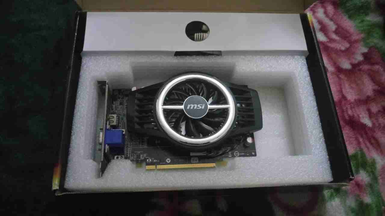 MSI R 5750 1GB GDDR5
لا تنسَ أنك شاهدت هذا الإعلان في عنكبوت
بحالة ممتازة...