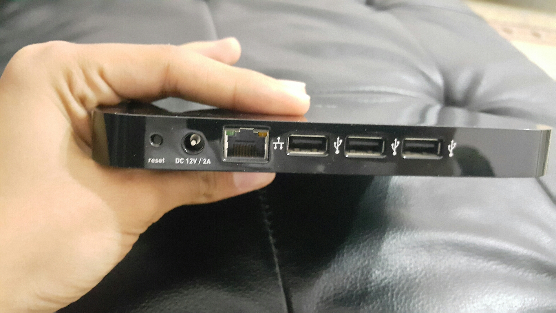 للببيع BELKIN توصيلة
لا تنسَ أنك شاهدت هذا الإعلان في عنكبوت
السلام عليكم للبييع BELKIN توصيل...