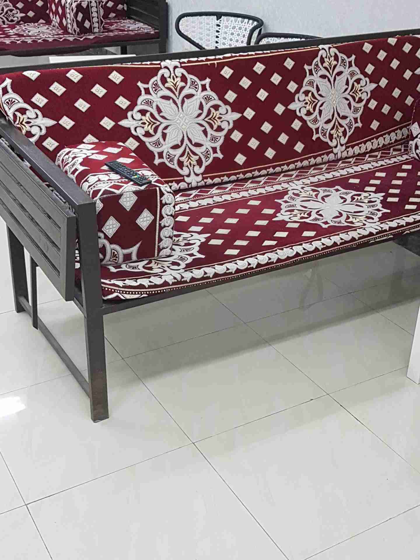 اغراض كوفي شوب للبيع جديده
لا تنسَ أنك شاهدت هذا الإعلان في عنكبوت
يوجد لدي 6 طاولات كل طاوله...