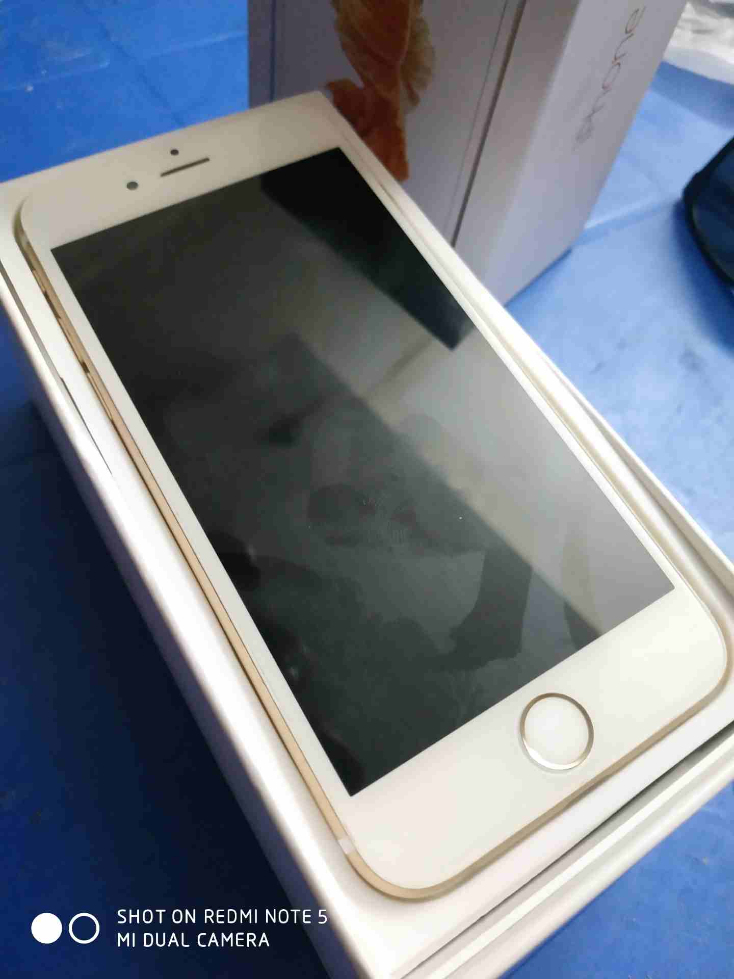 iphone 6s 64g
لا تنسَ أنك شاهدت هذا الإعلان في عنكبوت
الجوال نفس الجديد
بدون خدوش كما موضح بالصور...