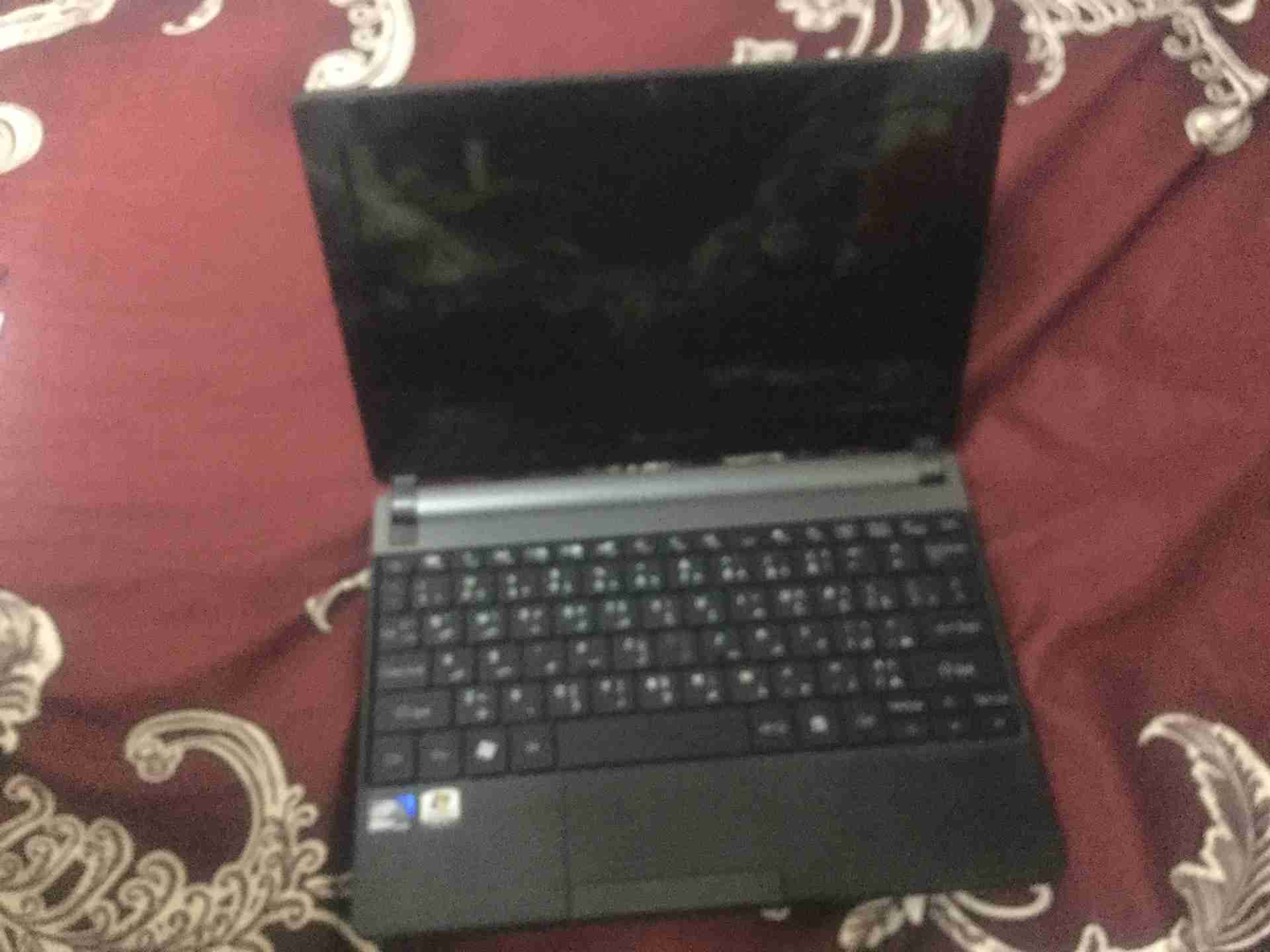 Gateway LT4010U Netbook للبيع كاش فقط                                            


	 				لا تنسَ أنك شاهدت هذا الإعلان في عنكبوت            
	 				
                                الجهاز شغال تما...