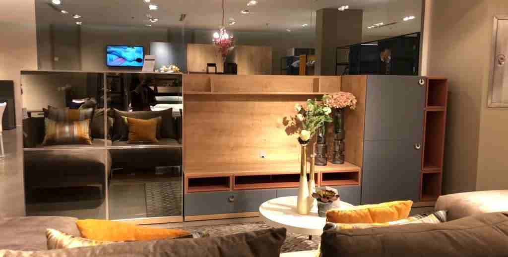 مكتبه تلفزيون من EnzaHome KSA                                            


	 				لا تنسَ أنك شاهدت هذا الإعلان في عنكبوت            
	 				
                            ماشاء الله تبارك الرحمن ......
