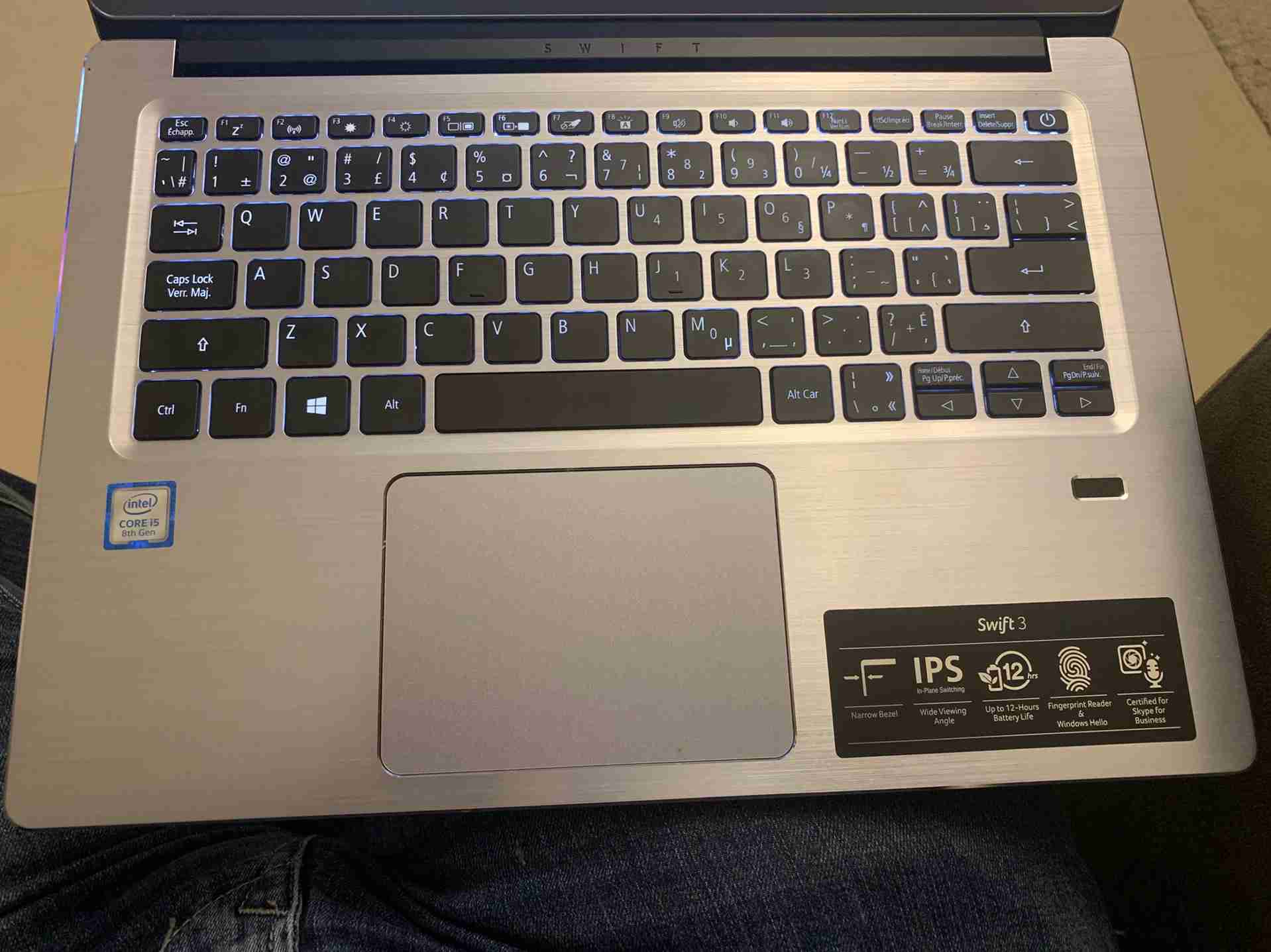 Acer Swift 3 Sf314-54-552V Core i5 quad core 8th Generation CPU MFG Date ( 20/8/2018)                                            


	 				لا تنسَ أنك شاهدت هذا الإعلان في عنكبوت...