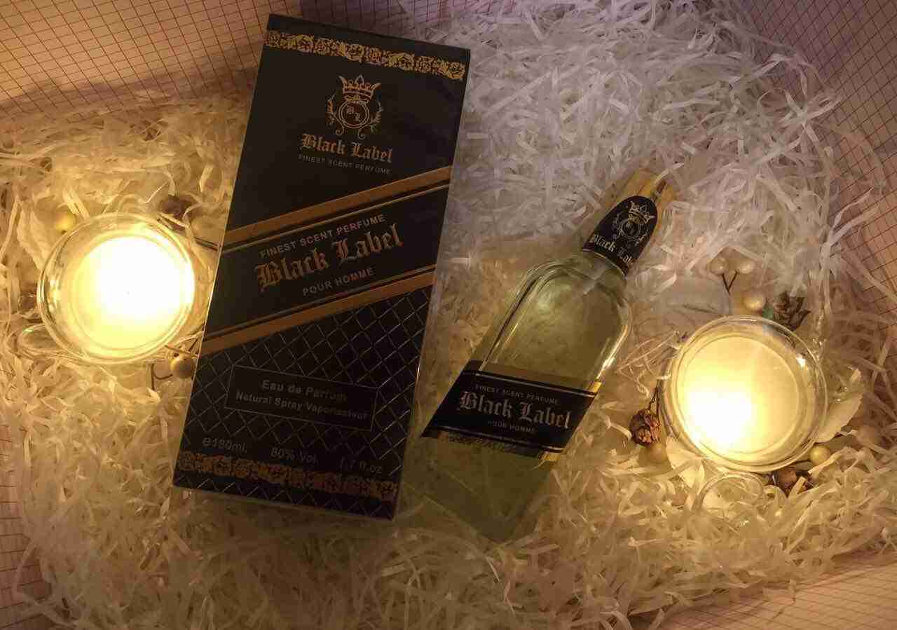 عطور نادره شيفاز
لا تنسَ أنك شاهدت هذا الإعلان في عنكبوت
عطور فواحة ثابته 24ساعة توجد انواع ك...