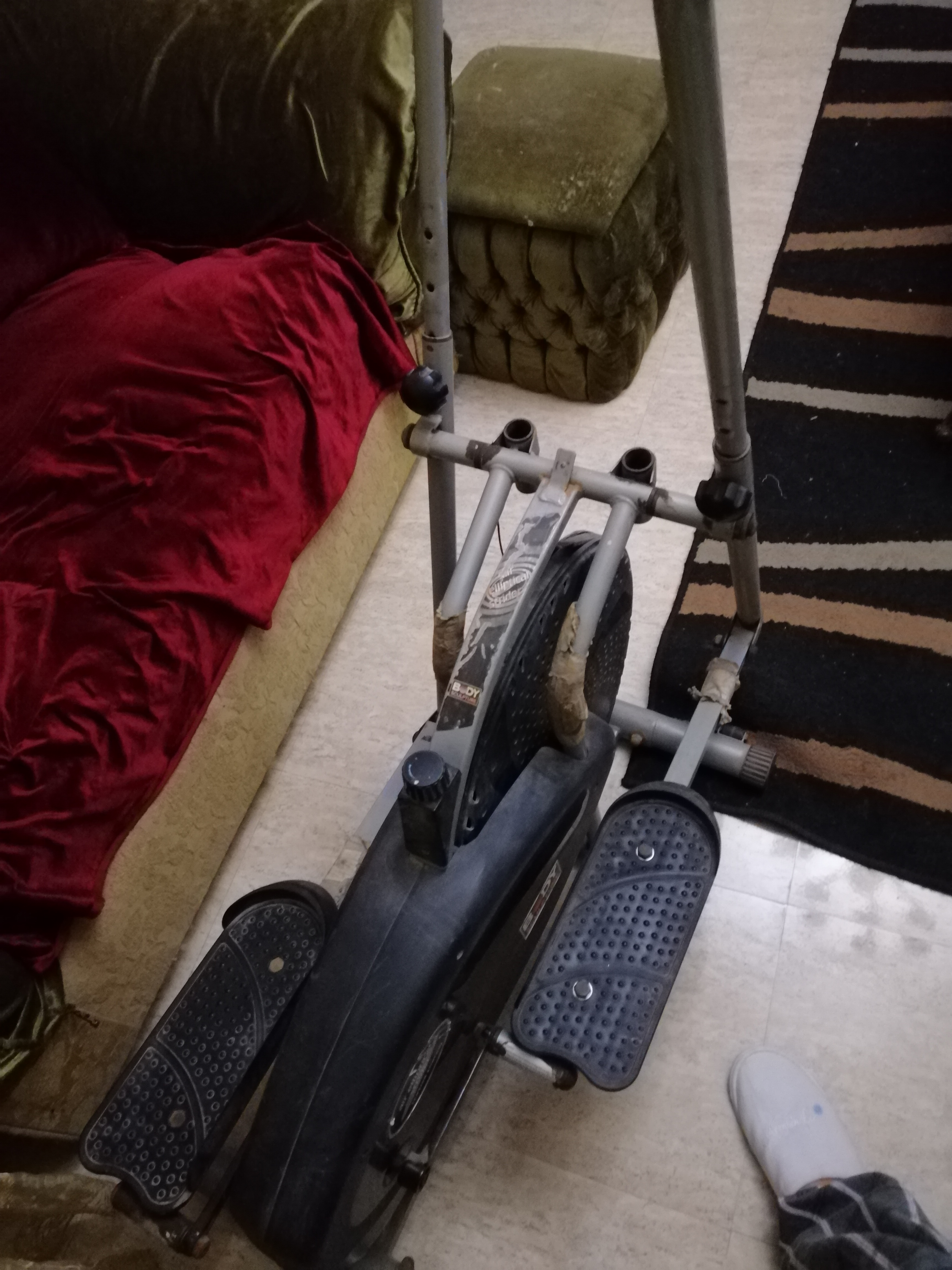 جهاز أوربتراك                                            


	 				لا تنسَ أنك شاهدت هذا الإعلان في عنكبوت            
	 				
                                جها. أوربتراك 2 ذراع متحرك مع إمكانية ت...