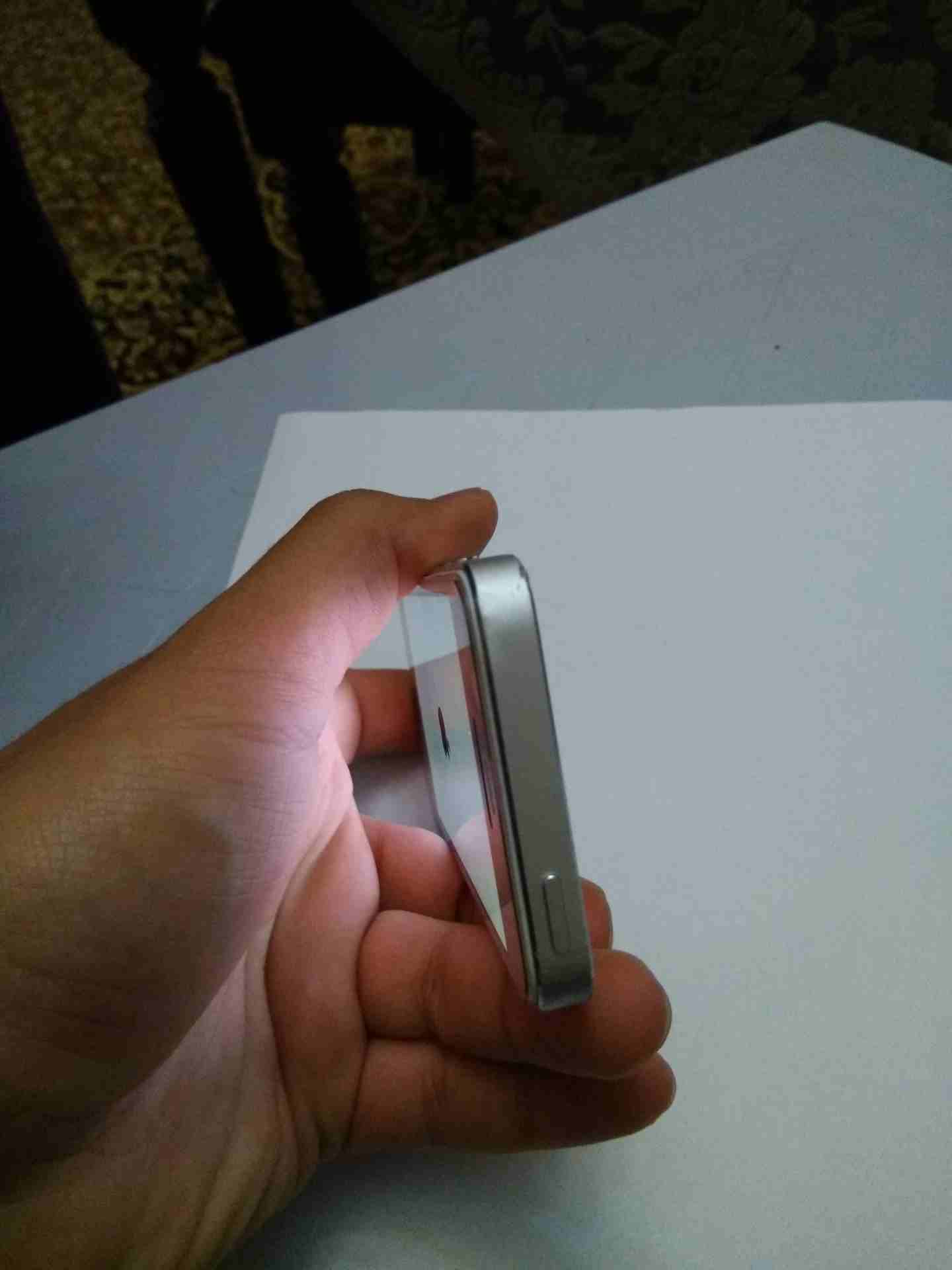 جهازين ايفون 5s iphone
لا تنسَ أنك شاهدت هذا الإعلان في عنكبوت
واحد لون سلفر وواحد لون ذهبي
الثن...