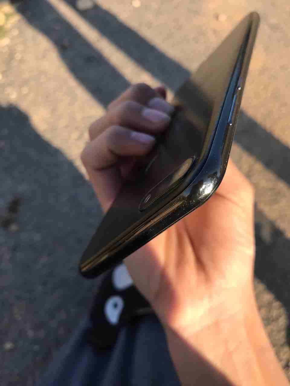 huawei
لا تنسَ أنك شاهدت هذا الإعلان في عنكبوت
الجهاز جديد بالصلاه ع النبي
معاه شاحن وسماعه وكاله...