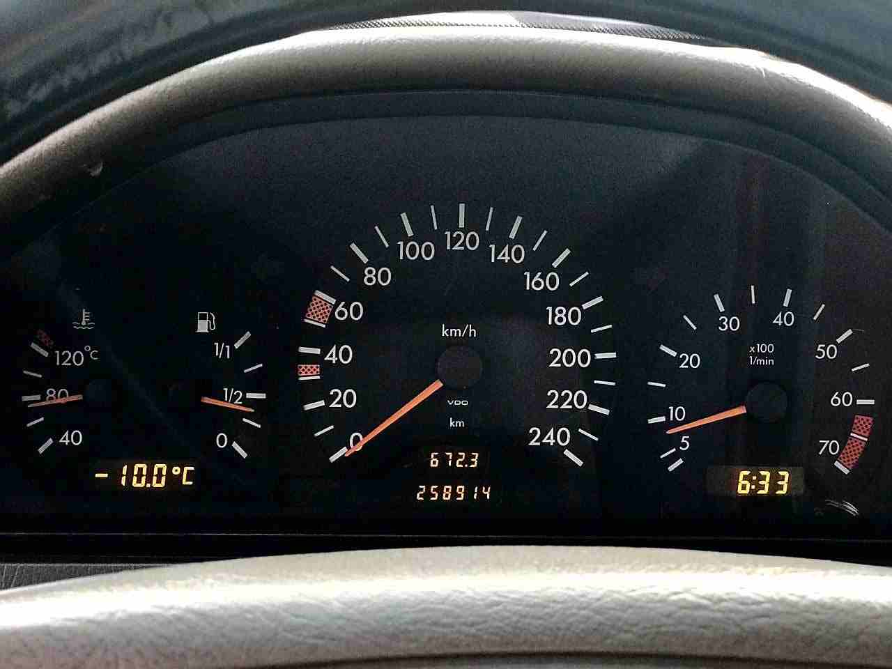 مرسيدس اليجانس c 180 فل الفل فحص كامل 7 جيد موديل 1996 محولة 2000
لا تنسَ أنك شاهدت هذا الإعلان في عنكبوت...