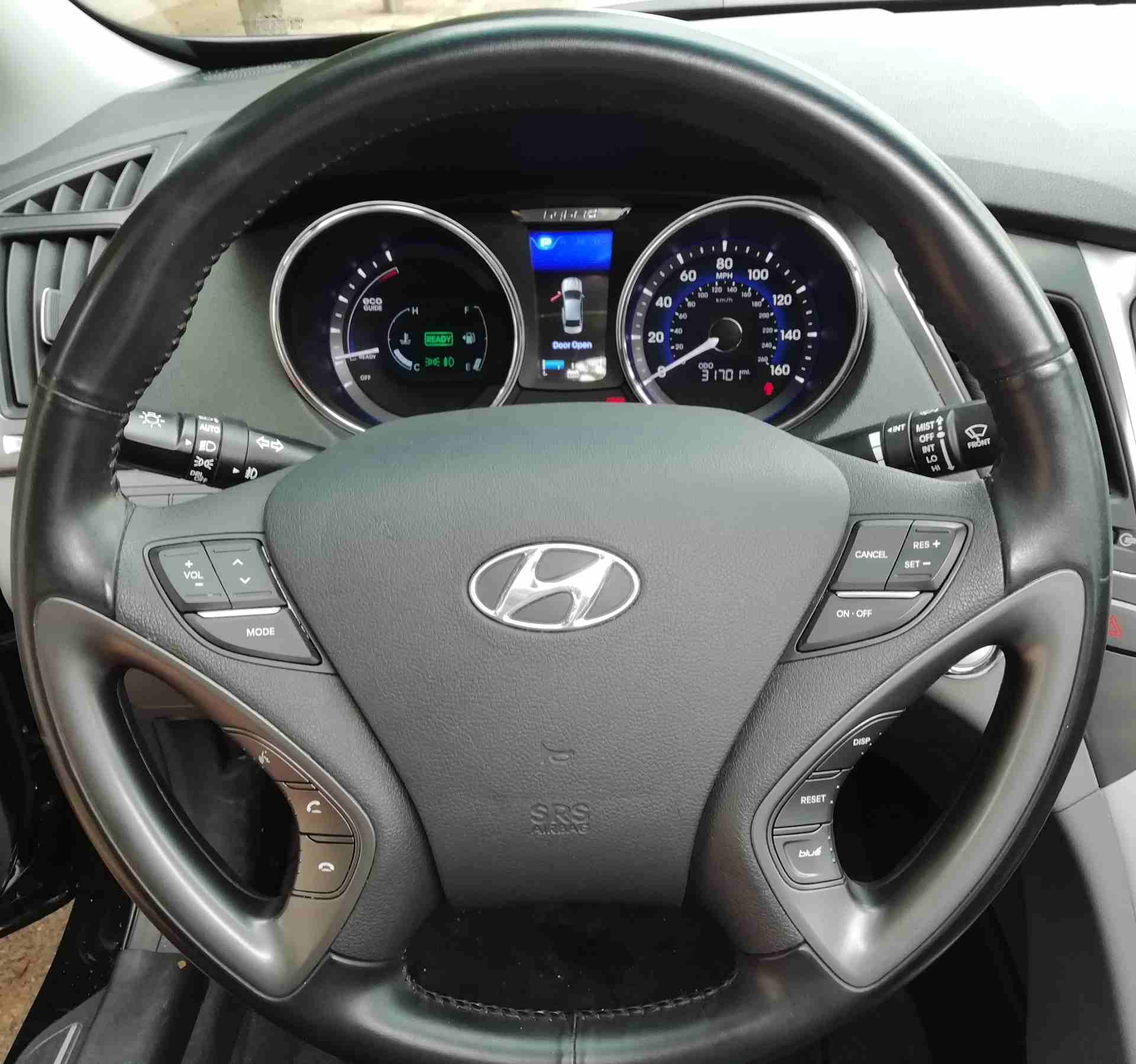 هيونداي سوناتا بانوراما 2400cc جمرك جديد 2014
لا تنسَ أنك شاهدت هذا الإعلان في عنكبوت
Hyundai Son...