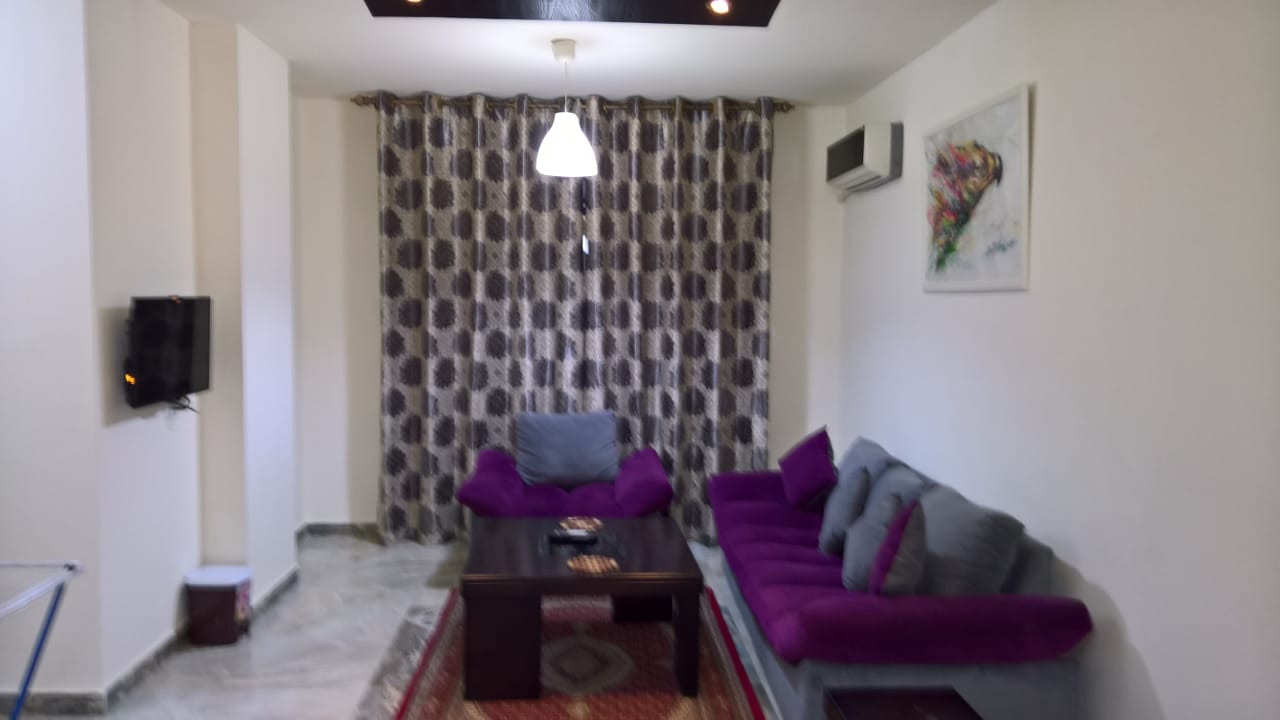 استوديو جديد مفروش خلف الجامعة الاردنية للايجار
لا تنسَ أنك شاهدت هذا الإعلان في عنكبوت
للباح...