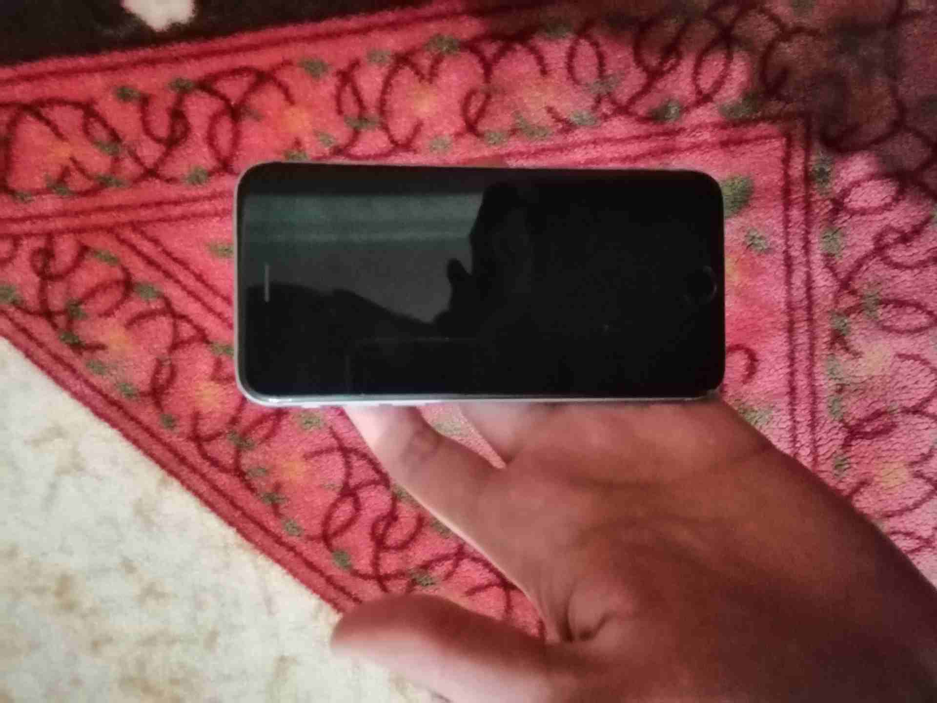 ايفون 6 بحاله جيده                                            


	 				لا تنسَ أنك شاهدت هذا الإعلان في عنكبوت            
	 				
                            ايفون 6 للبيع كما هو مرفق
كامل أغراضه...