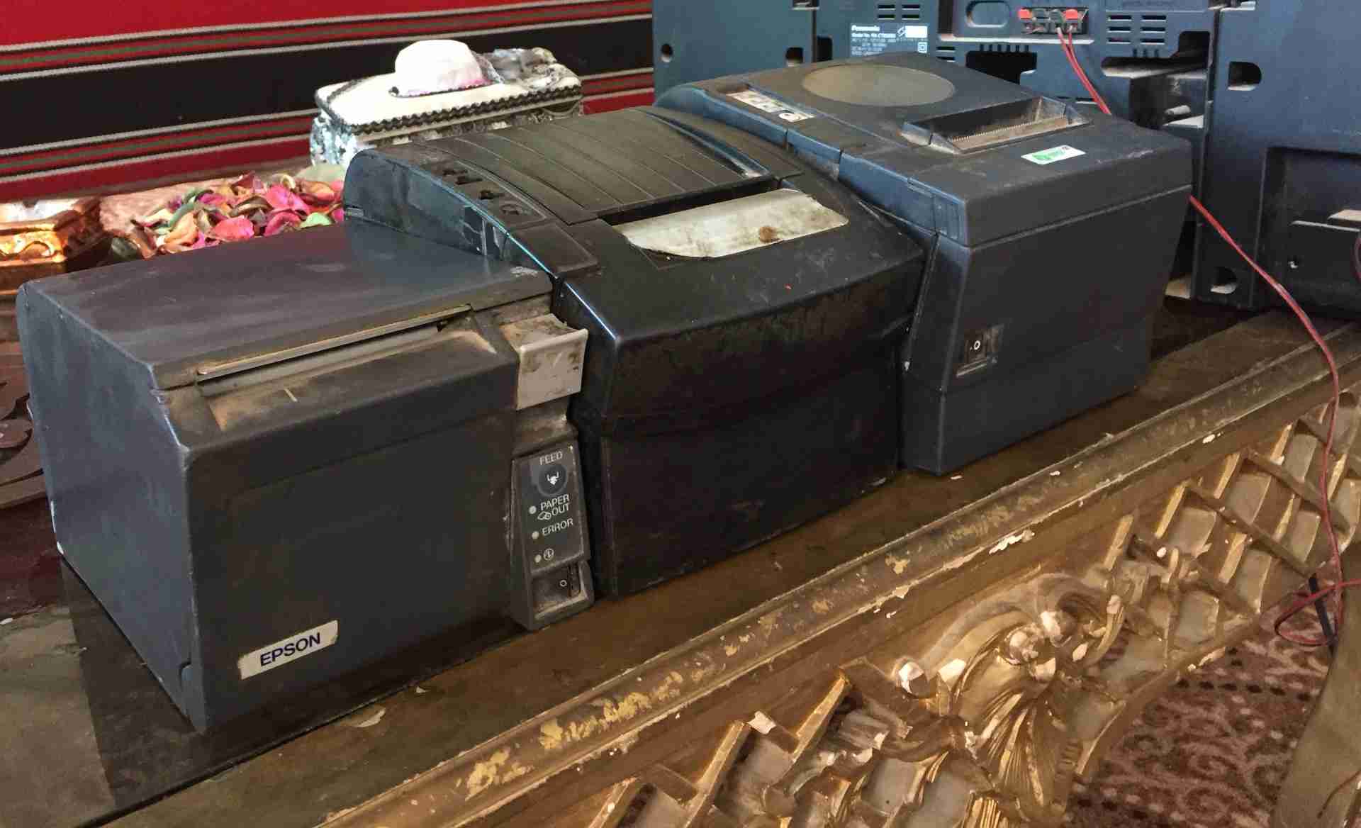3 طابعات فواتير للبيع                                            


	 				لا تنسَ أنك شاهدت هذا الإعلان في عنكبوت            
	 				
                                الطابعات مستعملات 
V-tech
Epson...