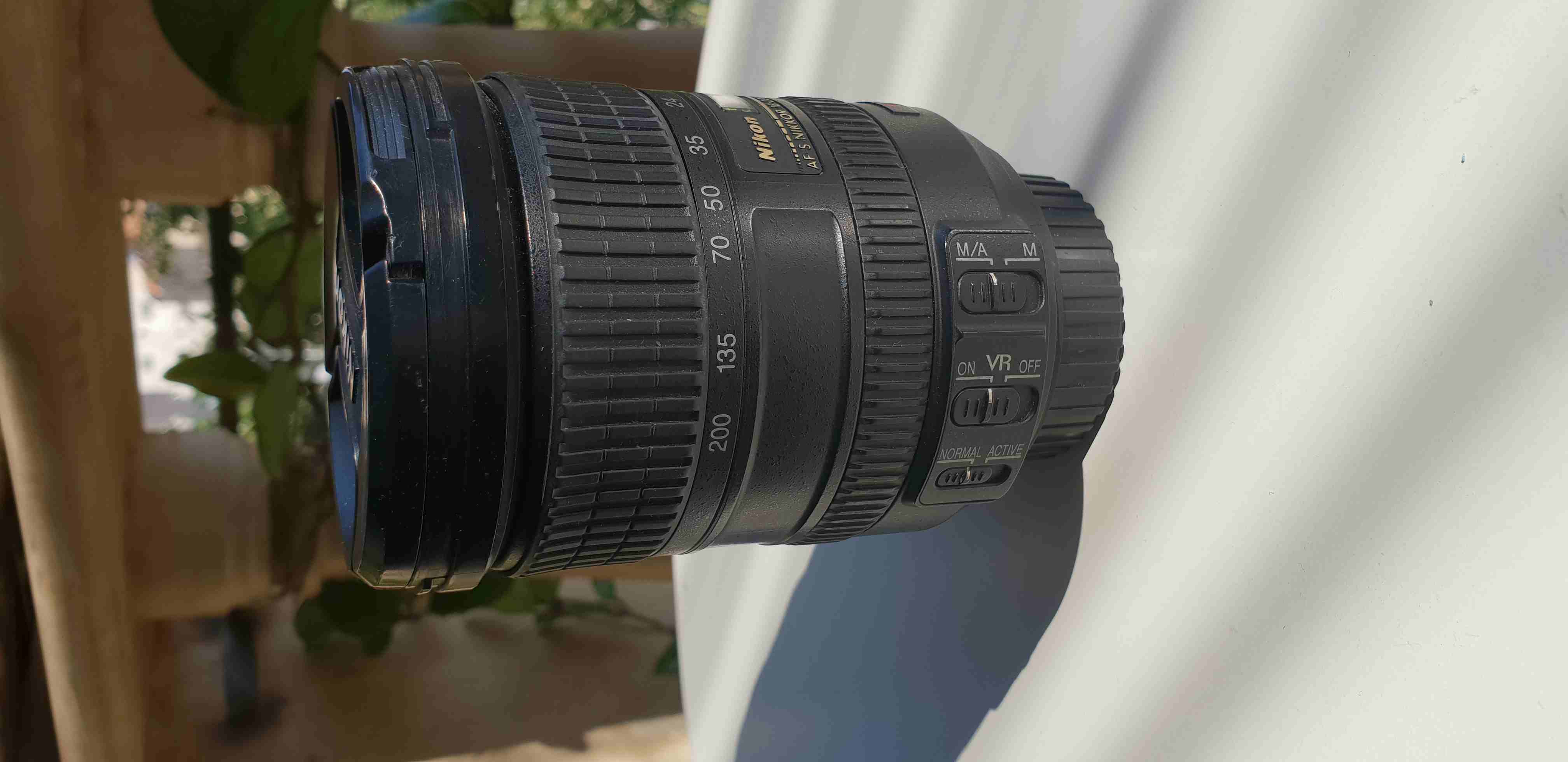عدسة نيكون 18-200vr                                            


	 				لا تنسَ أنك شاهدت هذا الإعلان في عنكبوت            
	 				
                            عدسة نيكون 18-200vr...