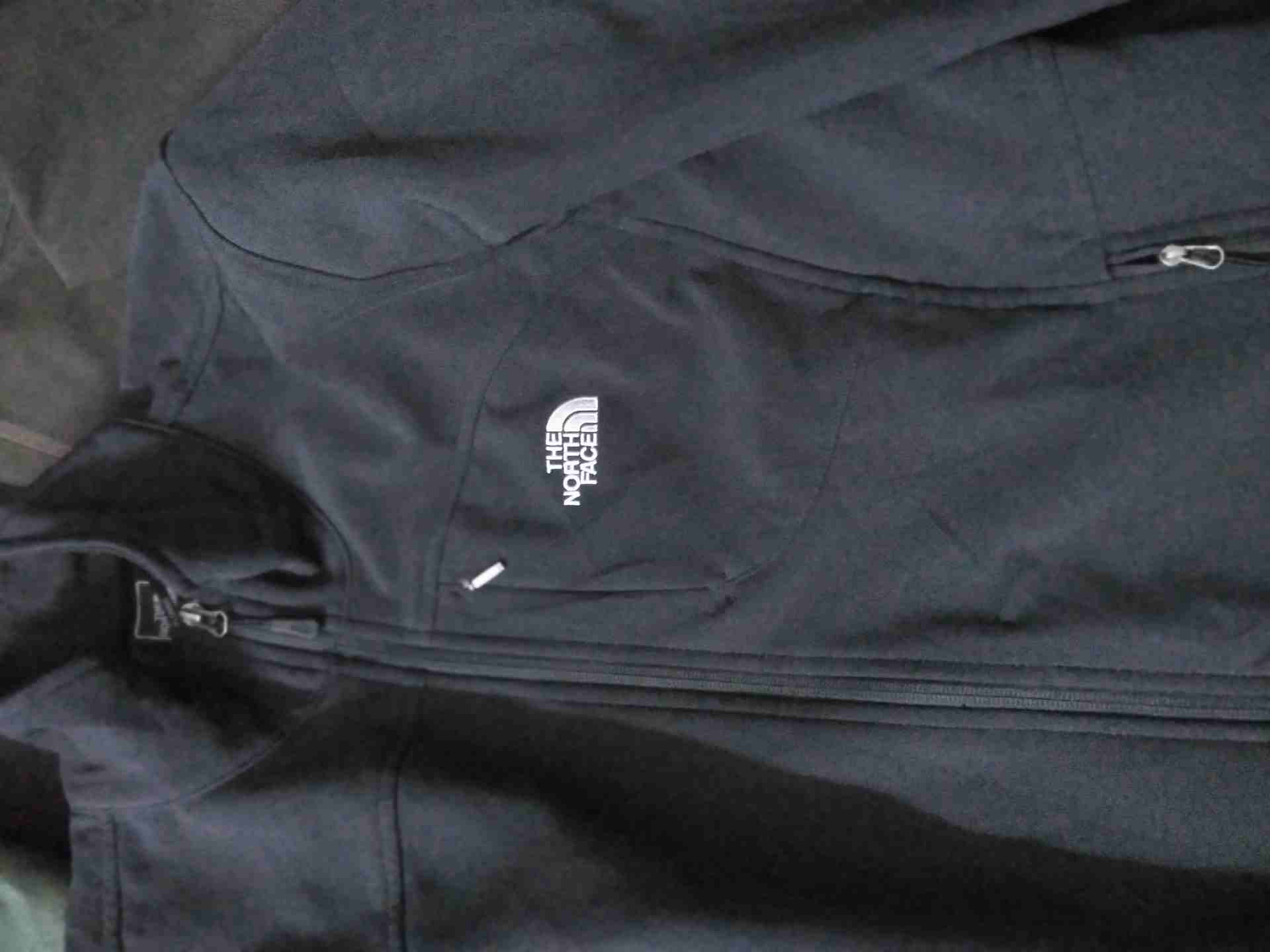 بحاله الوكالة جاكيت طيارين فلينق عدد 5 جاكيت ماركة The North Face حراري الزرقاء
لا تنسَ أنك شاهدت هذا الإعلان في عنكبوت...