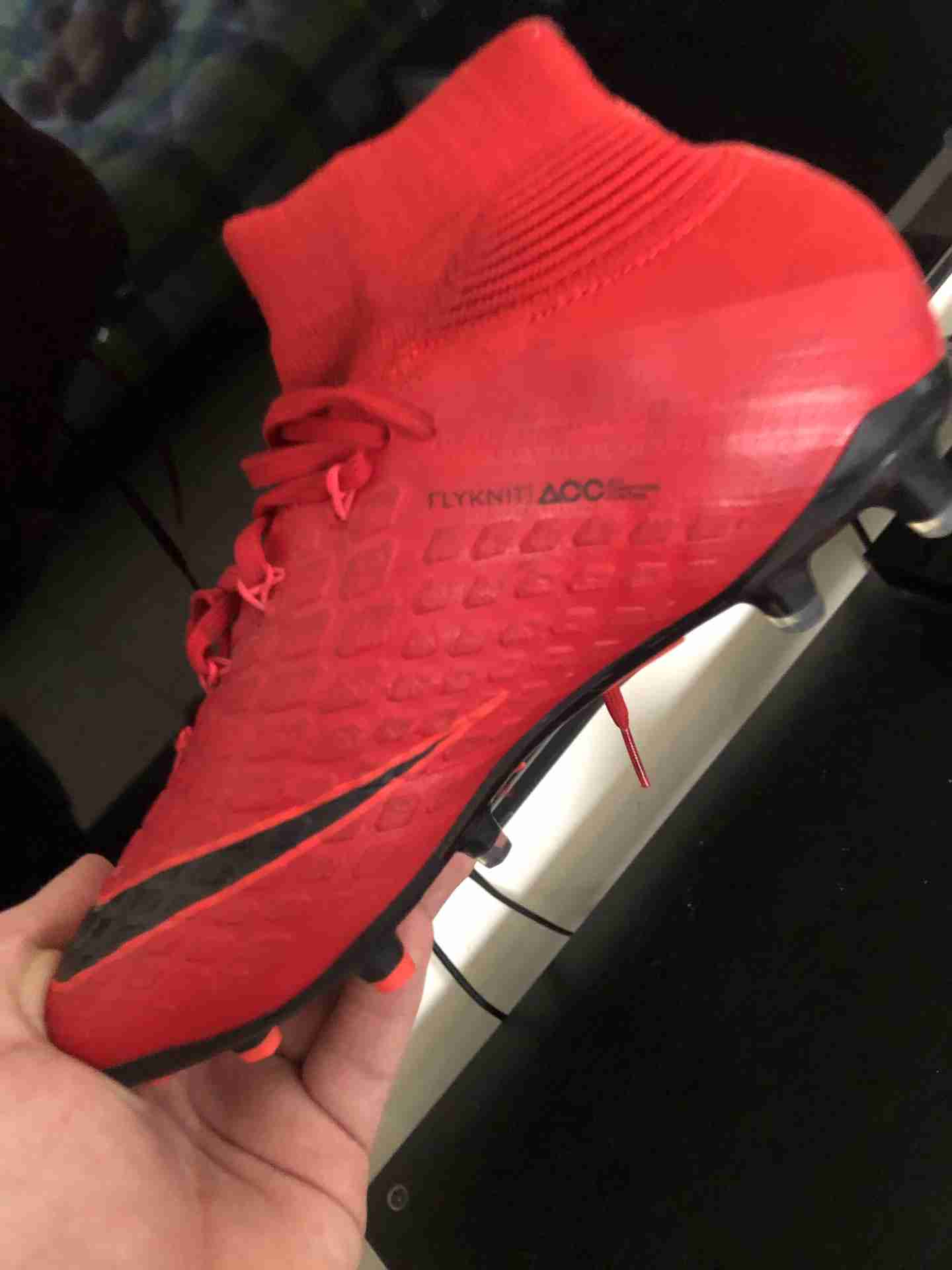 nike shoes barely used يادوب مستعمل
لا تنسَ أنك شاهدت هذا الإعلان في عنكبوت
يا دوب مستعمل، نم...