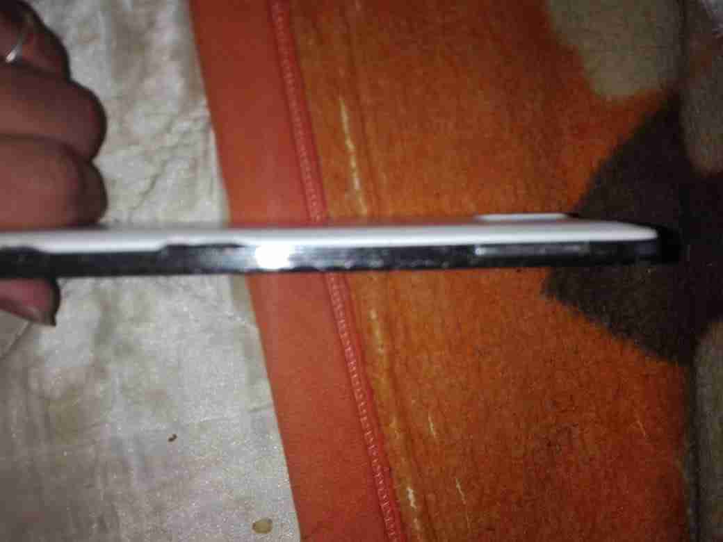 للبيع نوت 3                                            


	 				لا تنسَ أنك شاهدت هذا الإعلان في عنكبوت            
	 				
                                نوت 3 .شغال للبيع نظيف. عيوبه الشاشه الخا...