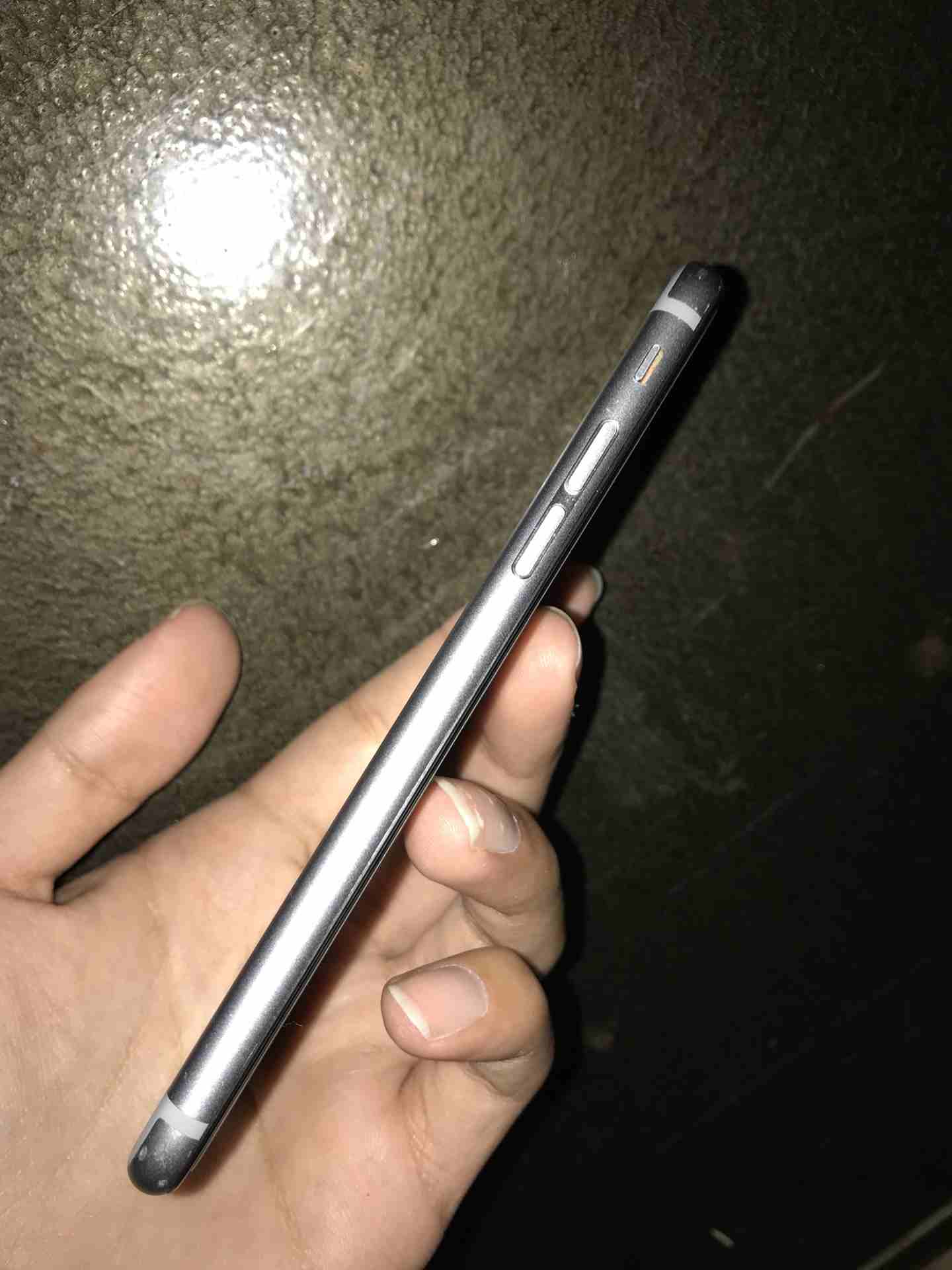 iphone 6s 16G
لا تنسَ أنك شاهدت هذا الإعلان في عنكبوت
للبيع فقط
بدون اغراض...