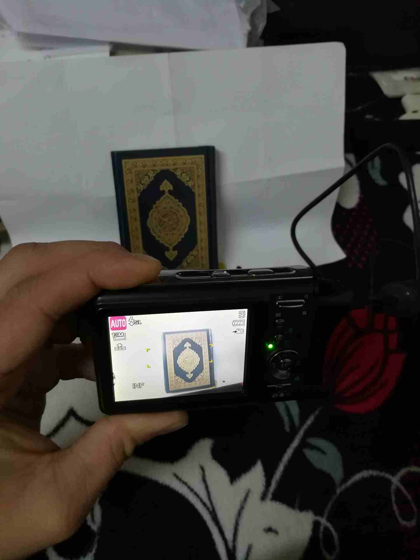 كاميرة تصوير مستعمله شيء لا يذكر بحالة ممتازة للبيع
لا تنسَ أنك شاهدت هذا الإعلان في عنكبوت
كامير...