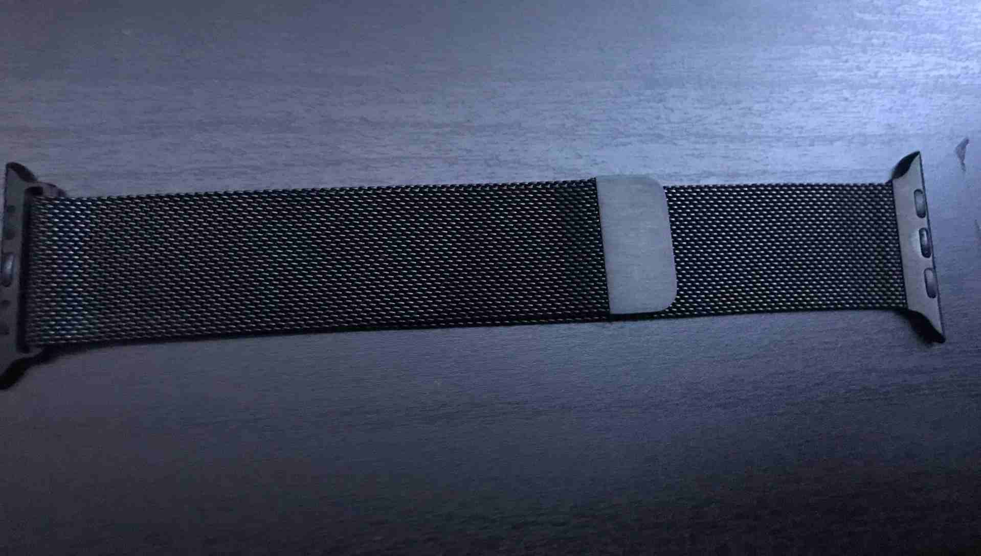 Apple Watch stainless steel band
لا تنسَ أنك شاهدت هذا الإعلان في عنكبوت
New, no box.
42mm
Black...
