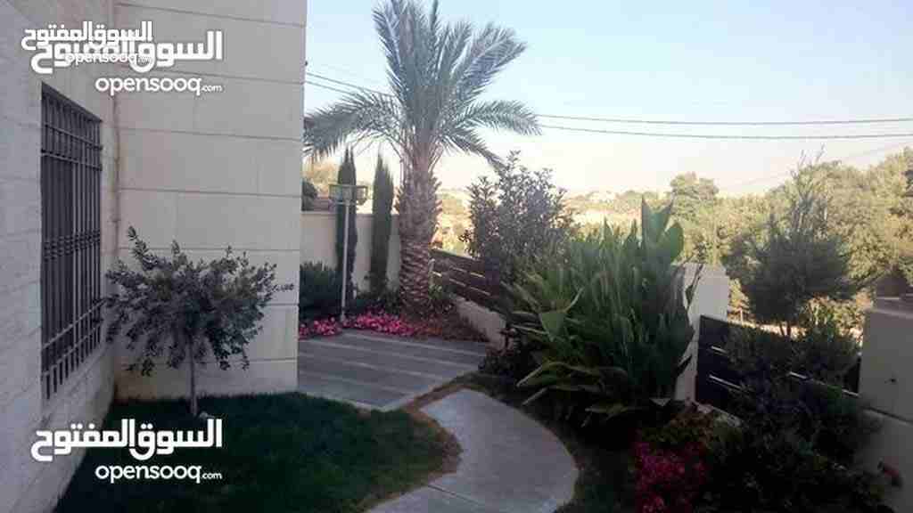 دابوق فيلا ممبزه بسعر شقه
لا تنسَ أنك شاهدت هذا الإعلان في عنكبوت
دابوق فيلا مميزه منطقه راقيه طا...