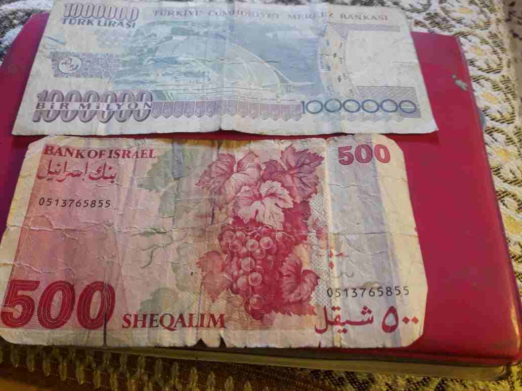 عملات نادره للبيع
لا تنسَ أنك شاهدت هذا الإعلان في عنكبوت
عملات نادره للبيع وم بينهم عملات فضه وق...