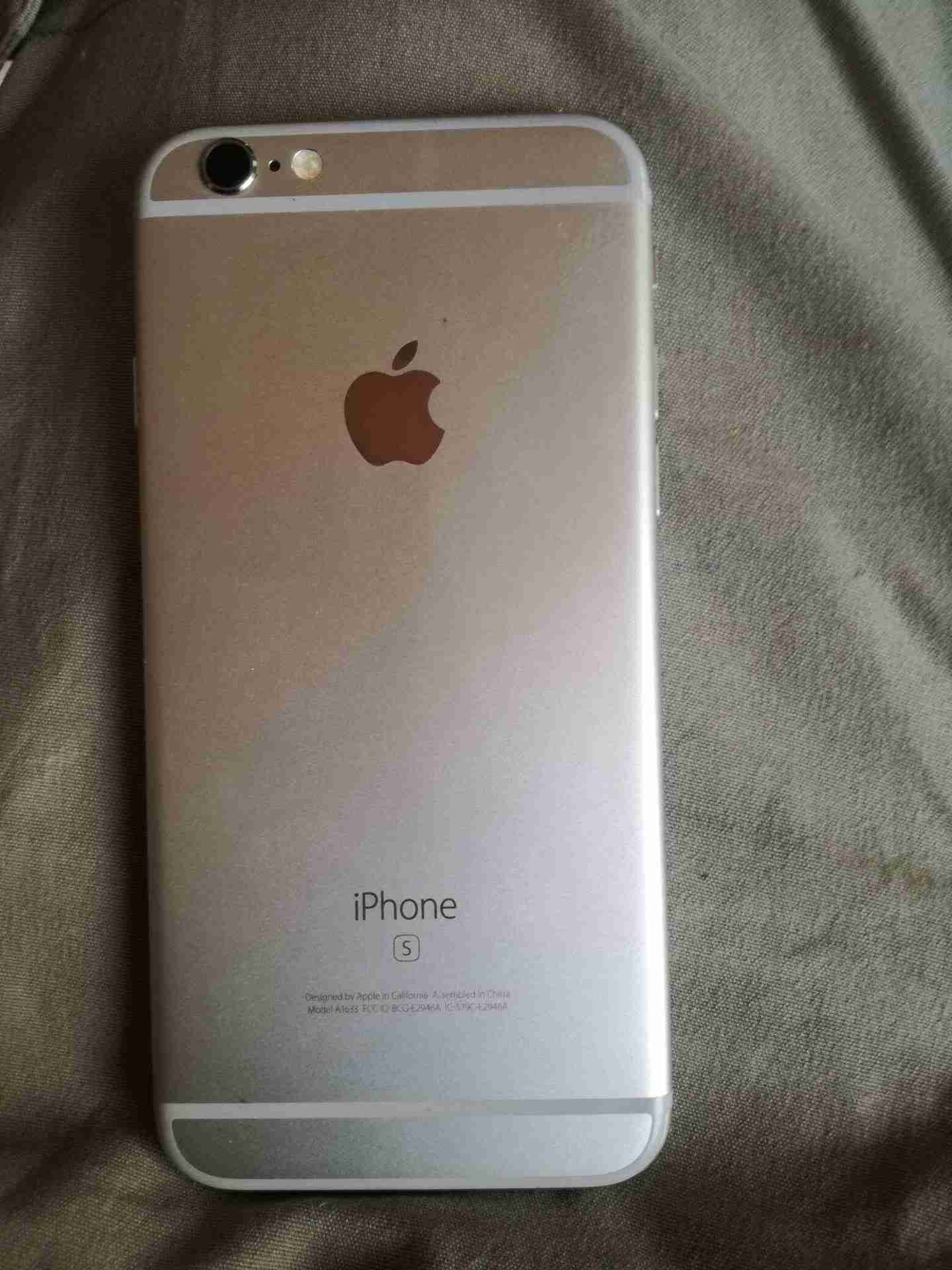 ايفون 6s 64G
لا تنسَ أنك شاهدت هذا الإعلان في عنكبوت
ايفون 6s 64G للبيع بحاله الوكاله ولا شخط...