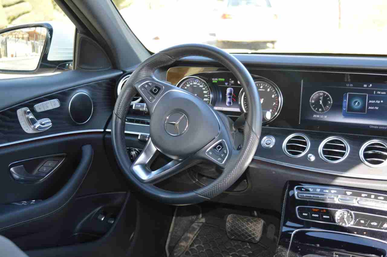 سيارة مرسيدس E350 eهايبريد للبيع                                            


	 				لا تنسَ أنك شاهدت هذا الإعلان في عنكبوت            
	 				
                            سيارة مرسيدس E350 e مودي...