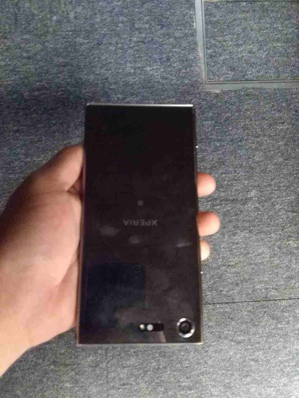 جهاز xperia xz premium بحالة الوكالة
لا تنسَ أنك شاهدت هذا الإعلان في عنكبوت
جهاز سوني xz premium...