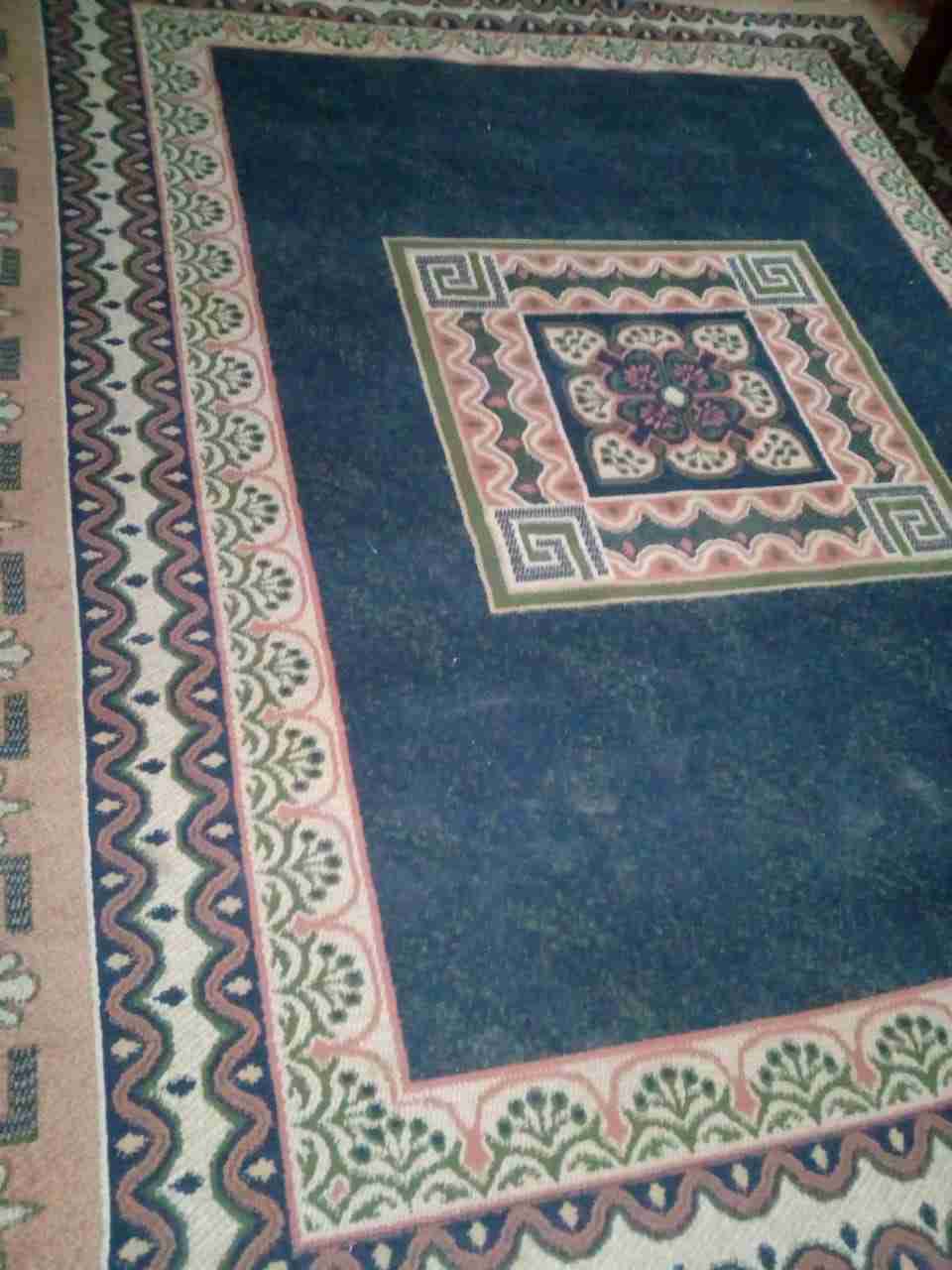 سجادة للبيع                                            


	 				لا تنسَ أنك شاهدت هذا الإعلان في عنكبوت            
	 				
                                سجادة 3&times;4 مستعمل 
بحالة جيدة 
بسعر...